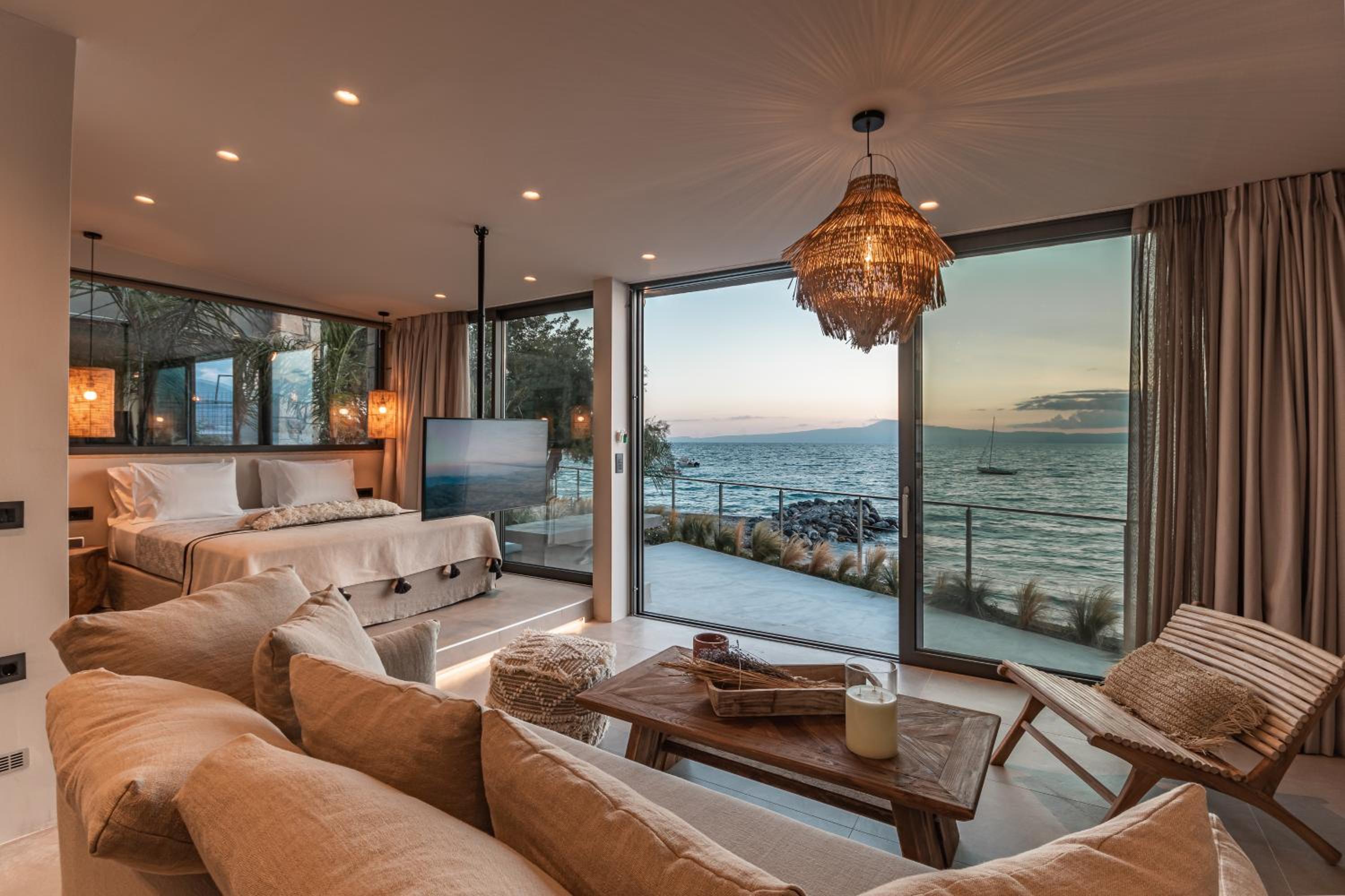 Bungalow - Beach Front