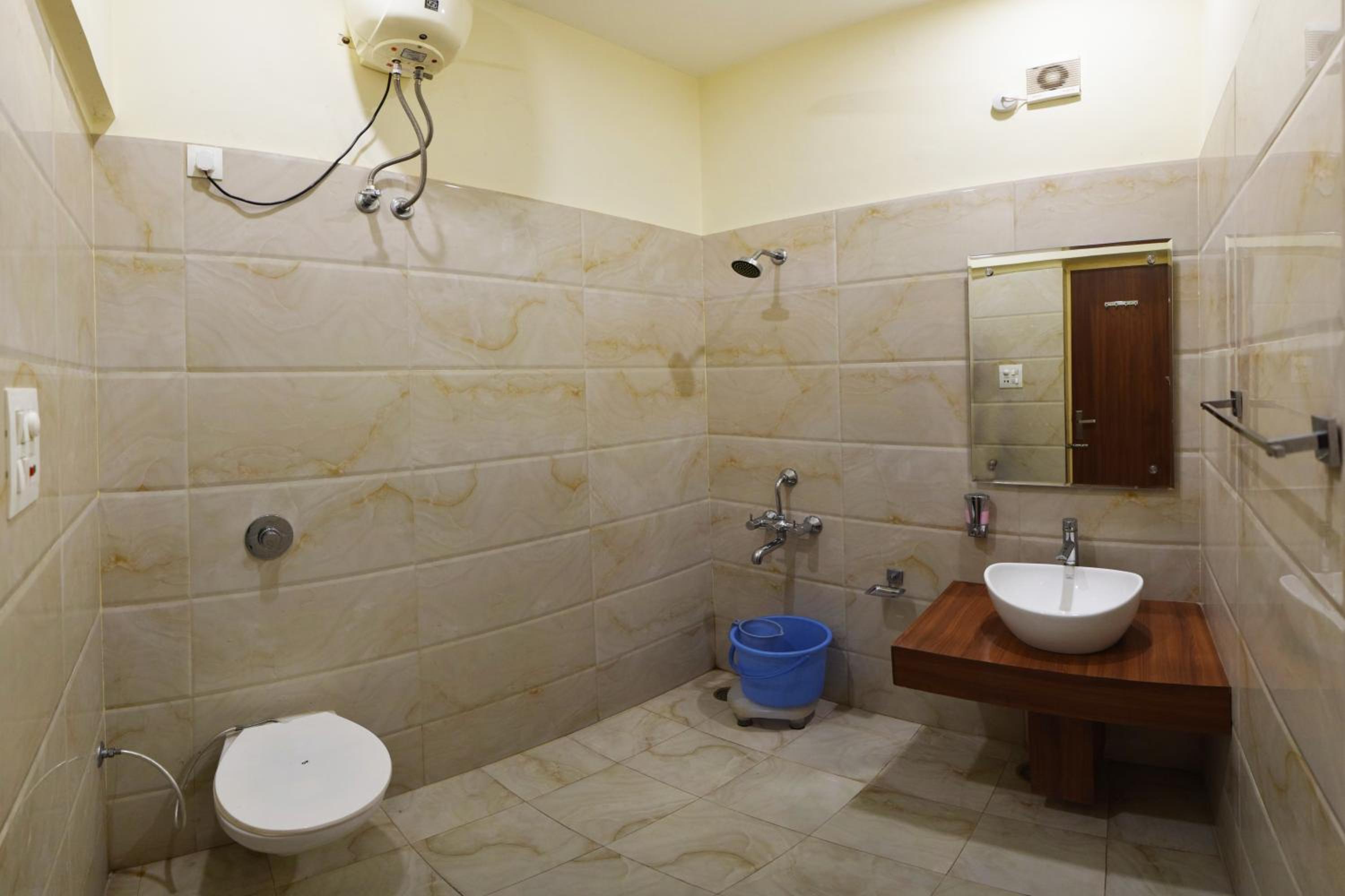 Deluxe Double Room photo 2