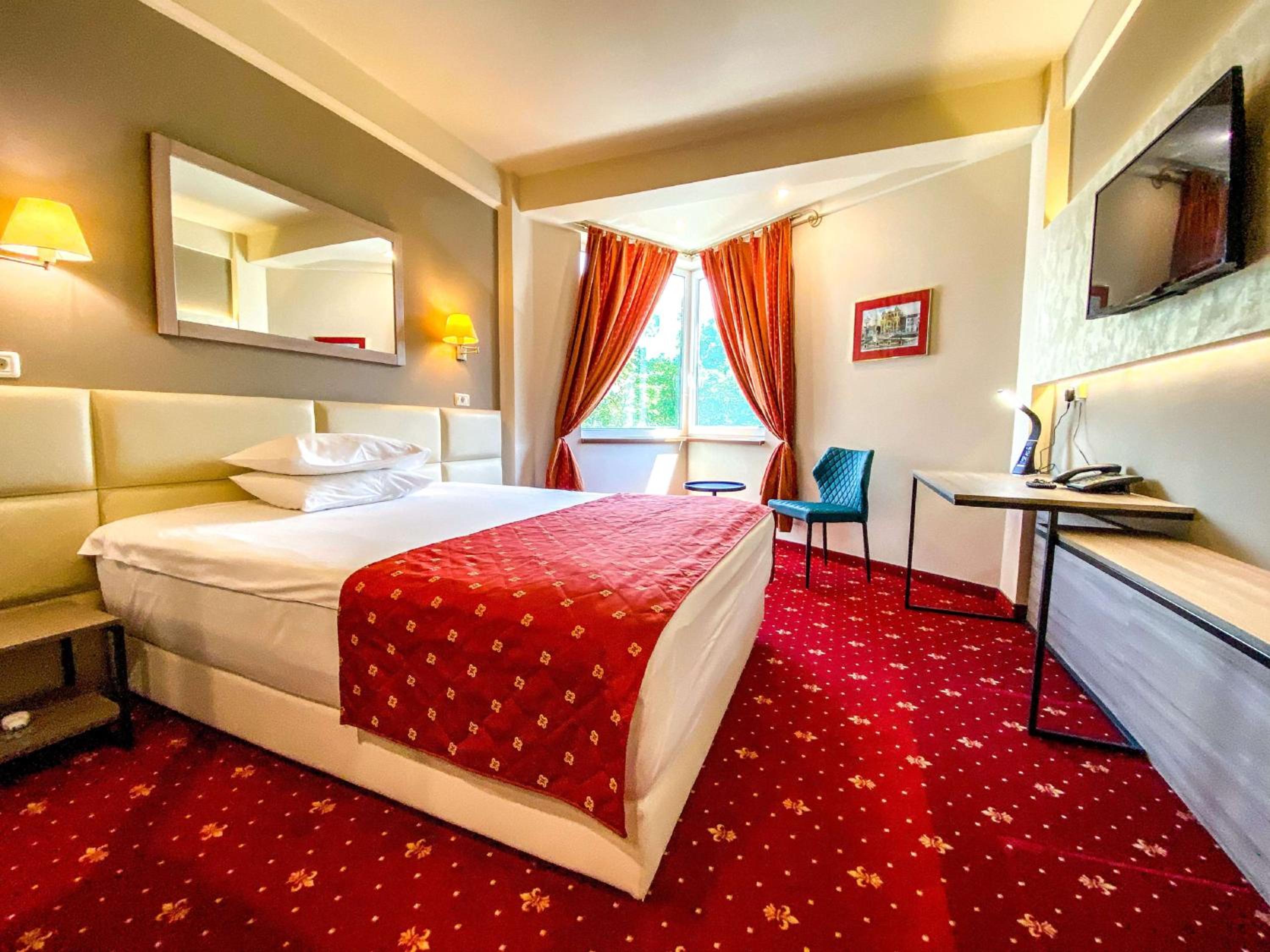 King Room - Photo 10