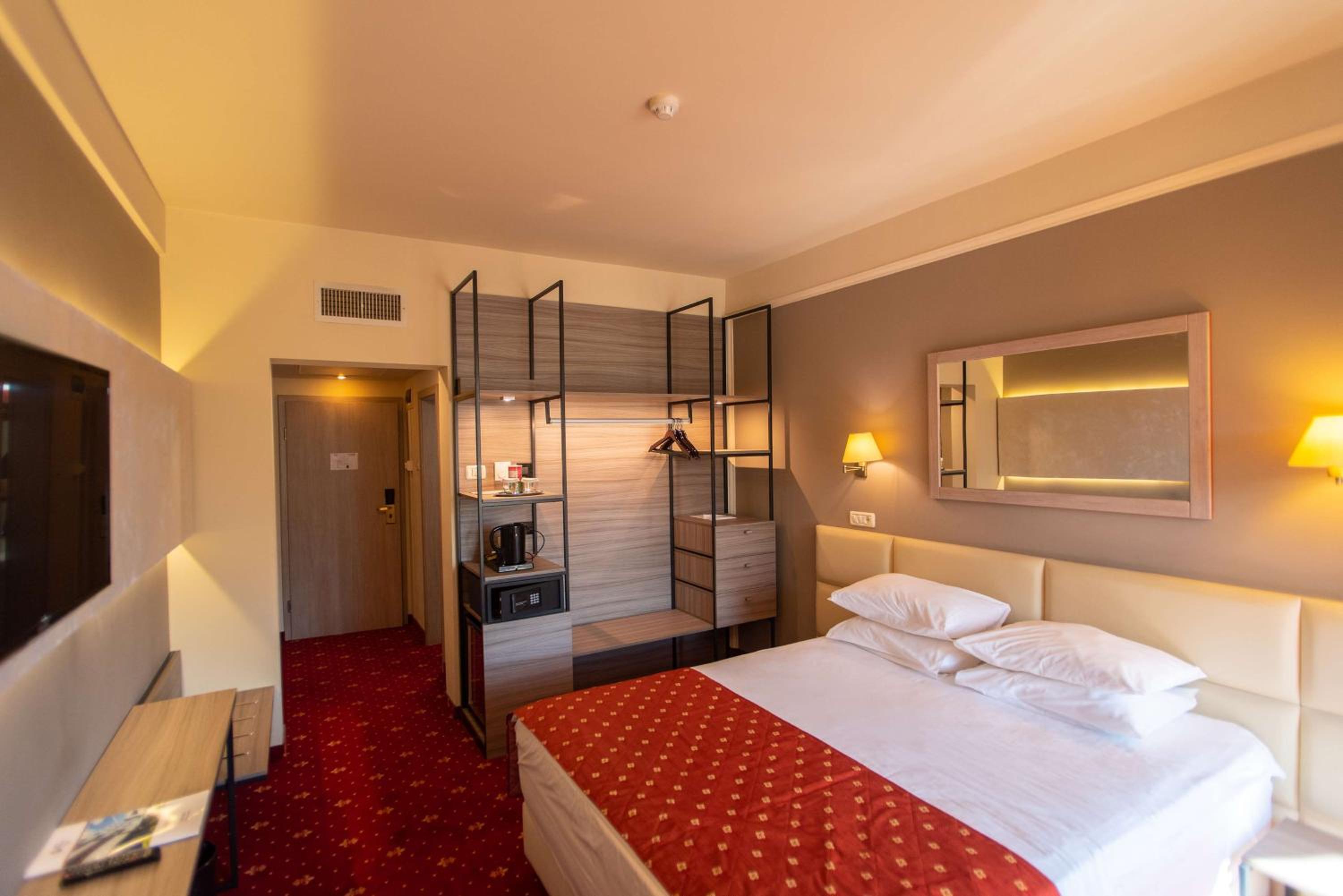 King Room - Photo 2