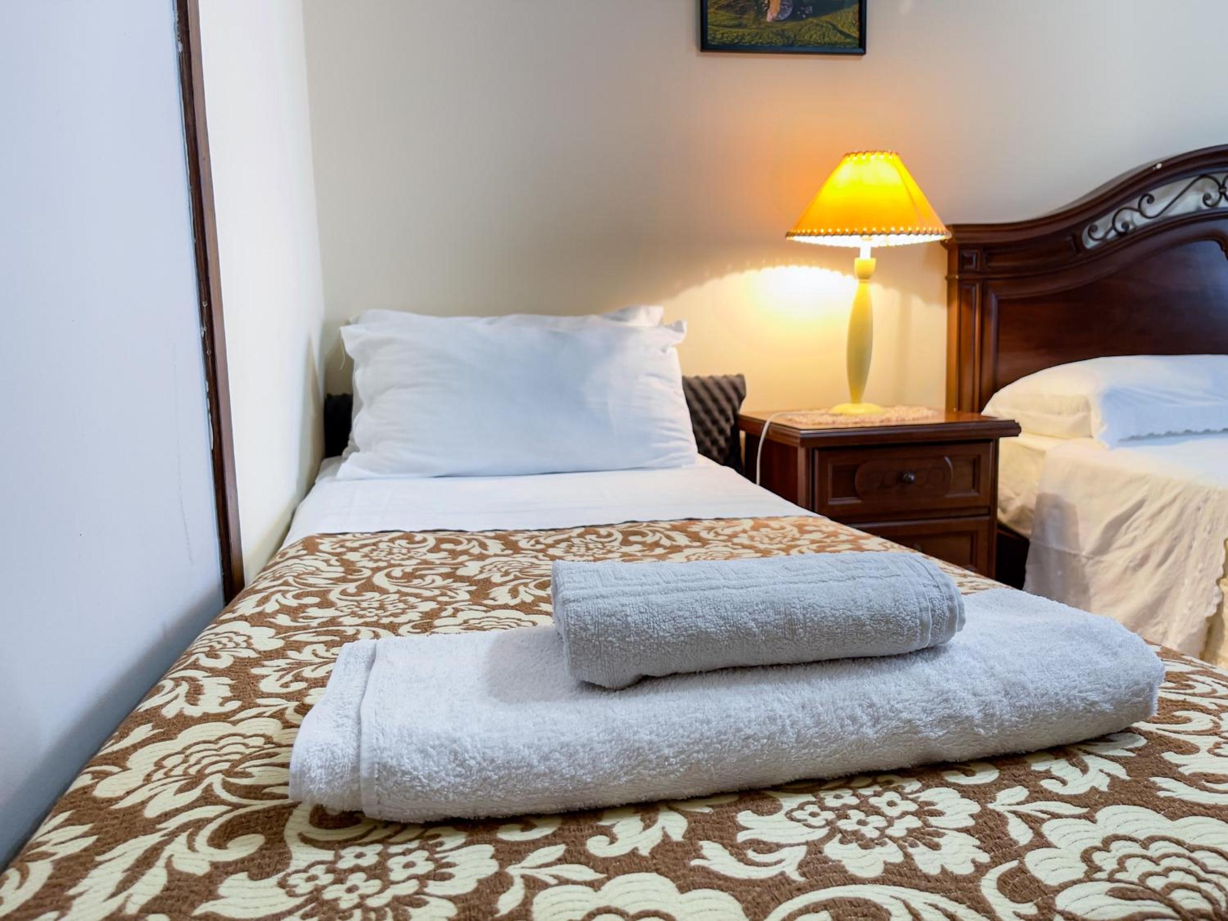 Deluxe Double Room with Extra Bed - Photo 4