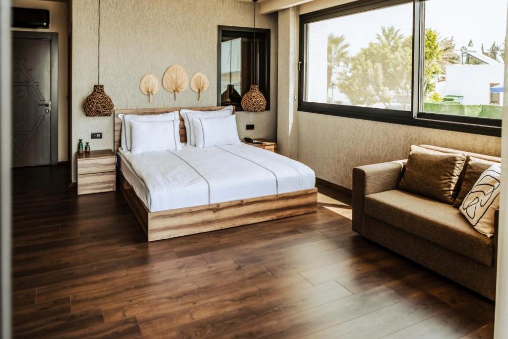 Suite with Sea View - Photo 5