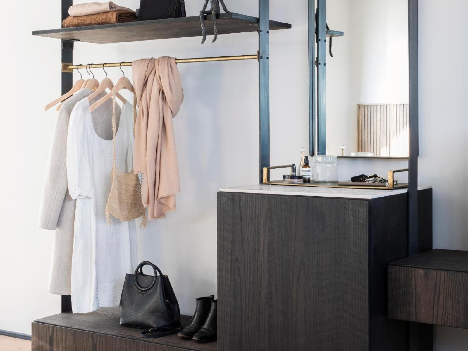 Luxury King Room - Photo 2