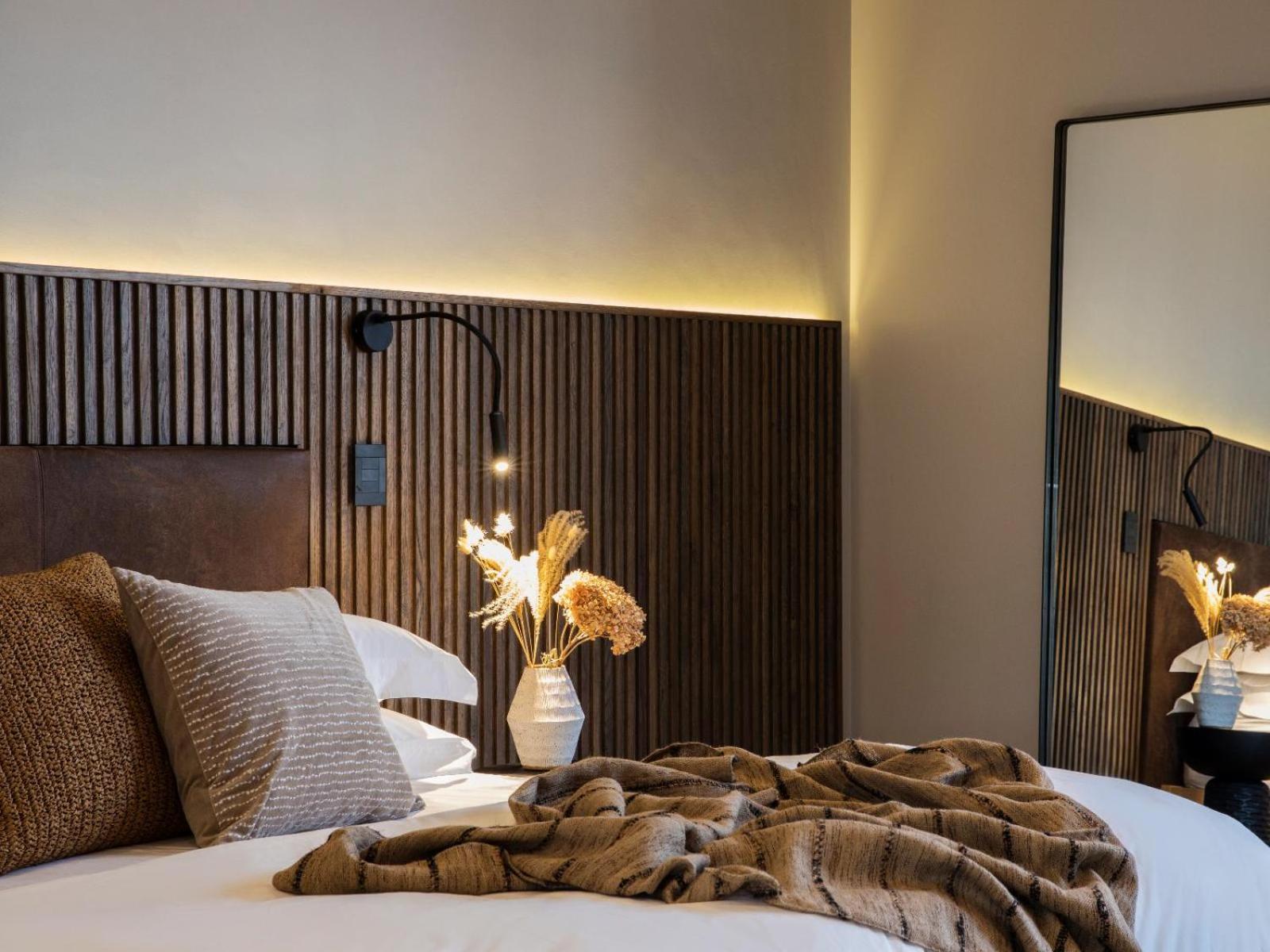 Deluxe King Room - Photo 1