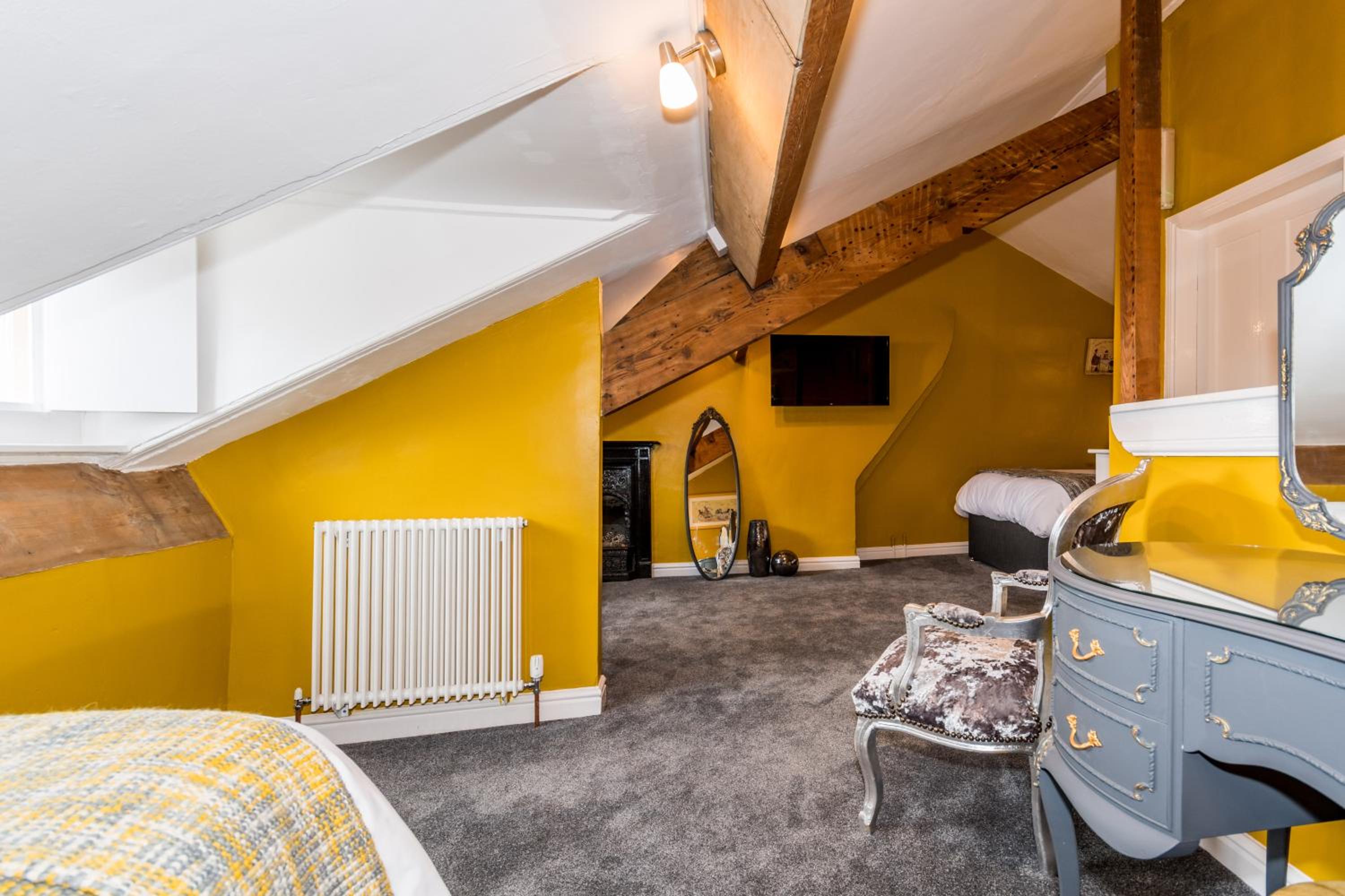 Triple Room - Photo 2