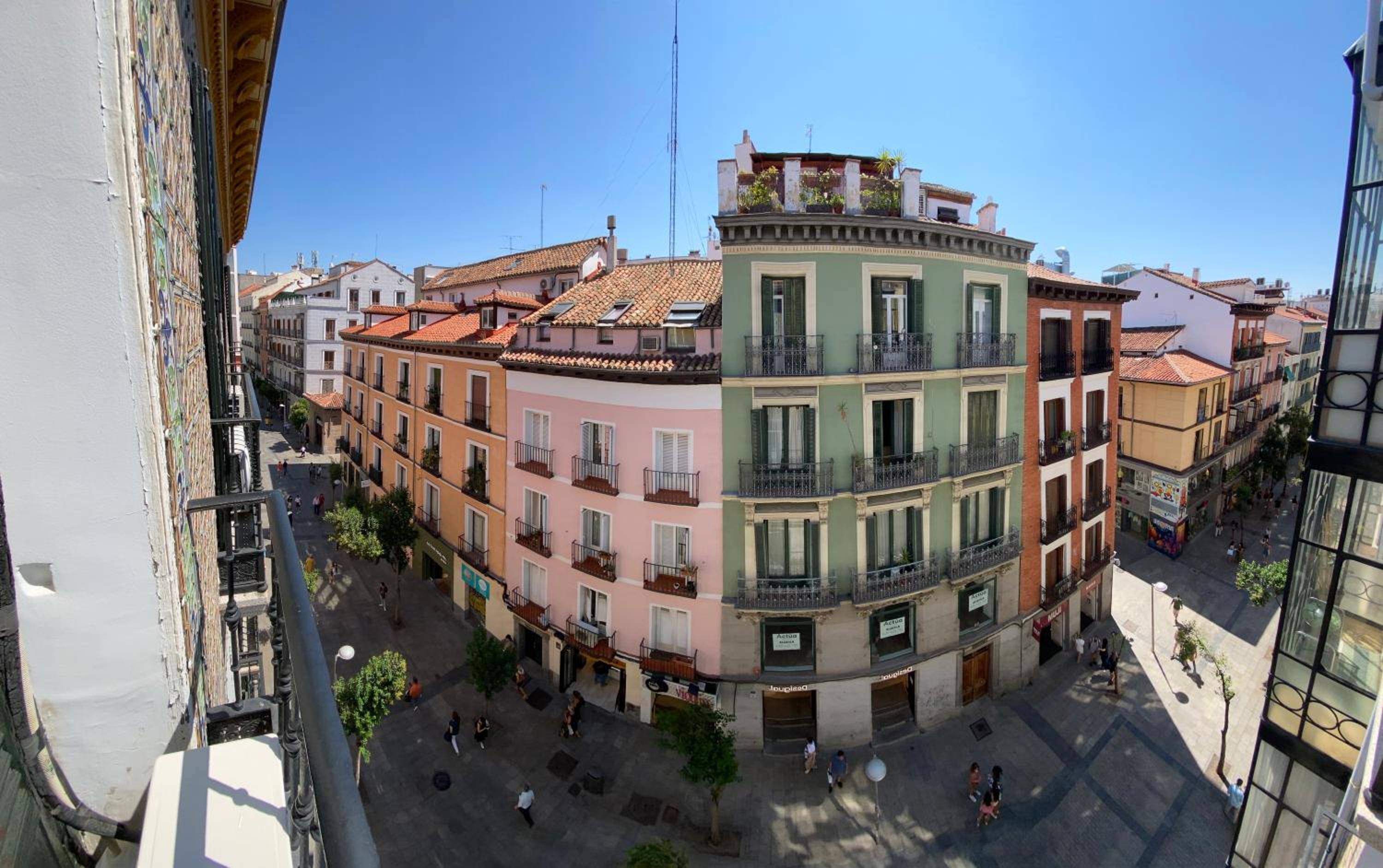 Superior Double Room with Balcony photo 2