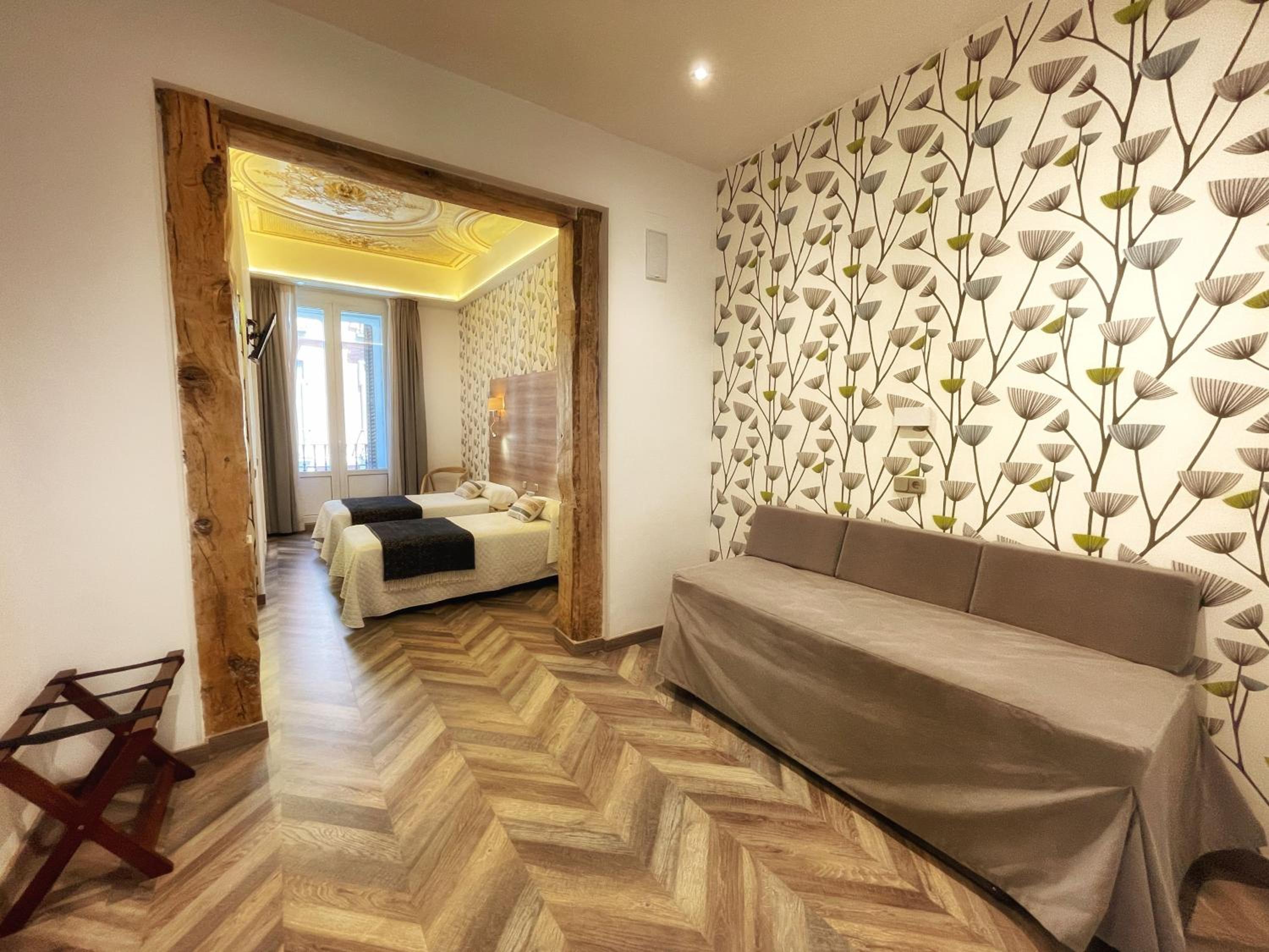 Triple Room photo 2