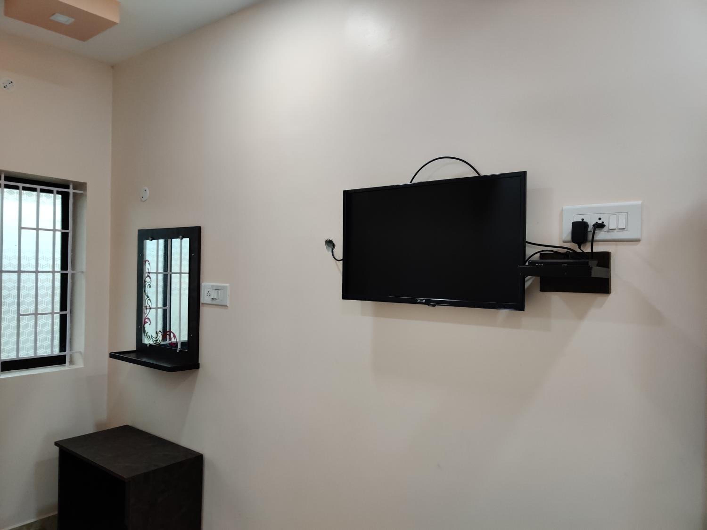 Deluxe Family Room - Photo 3