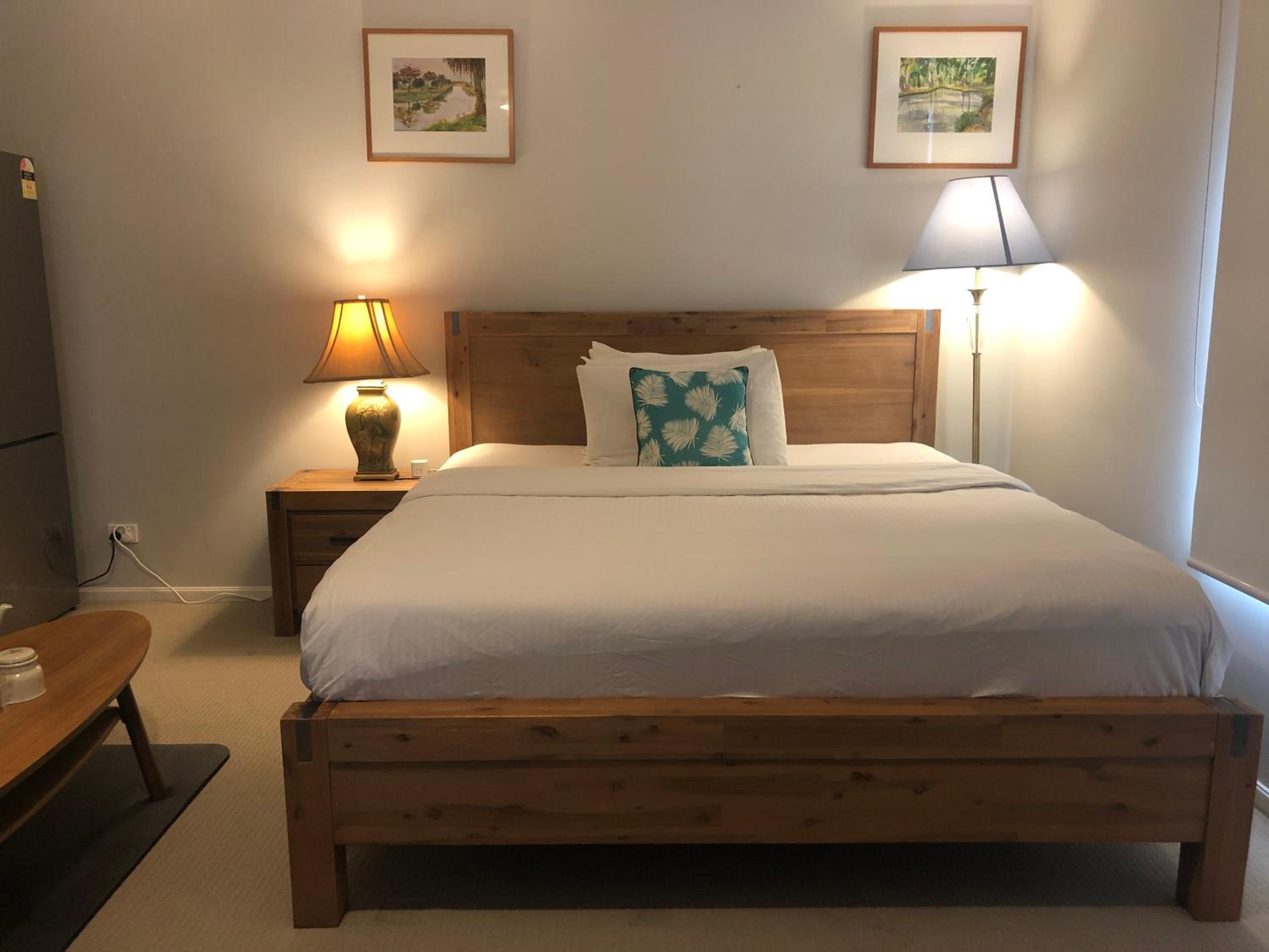 Superior King Room - Photo 6