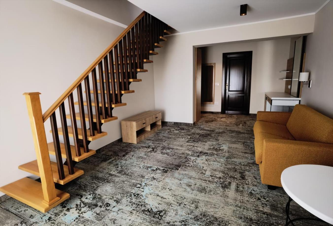 Deluxe Family Suite