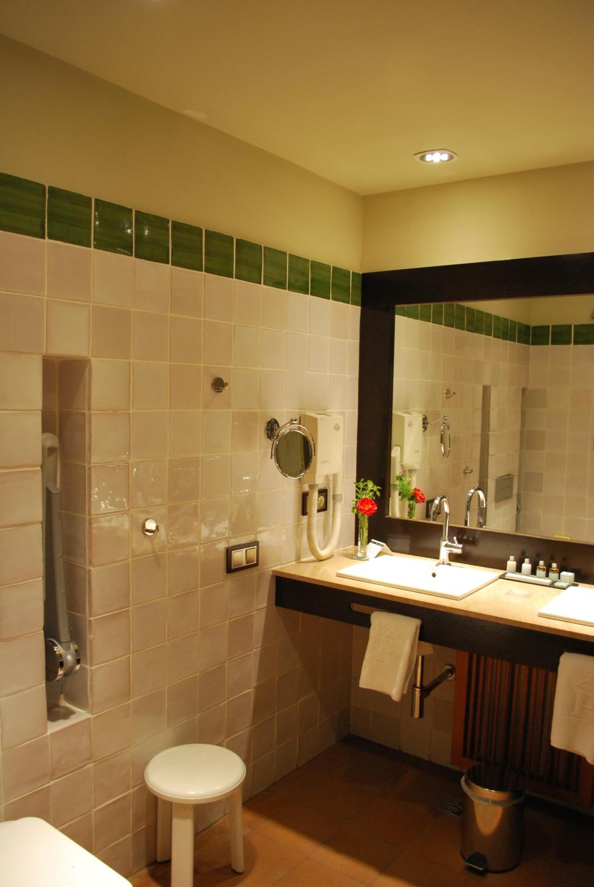 Superior Double Room - Photo 3