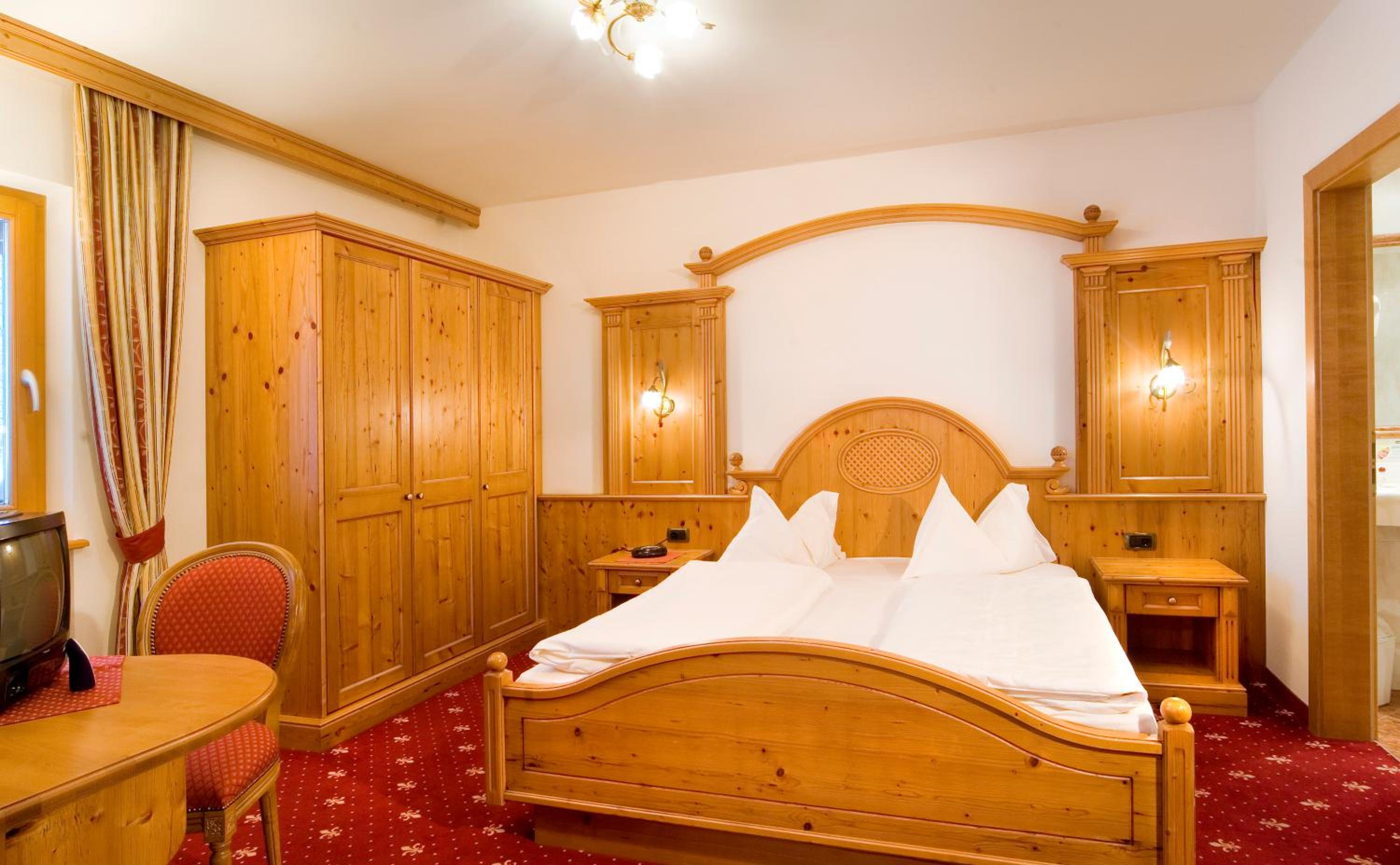 Classic Double Room photo 2