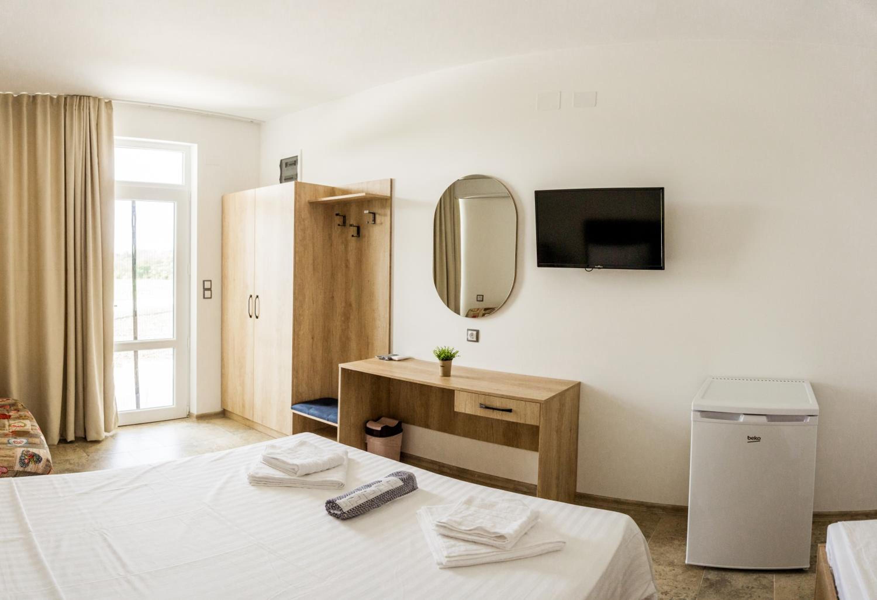 Triple Room with Garden View photo 3