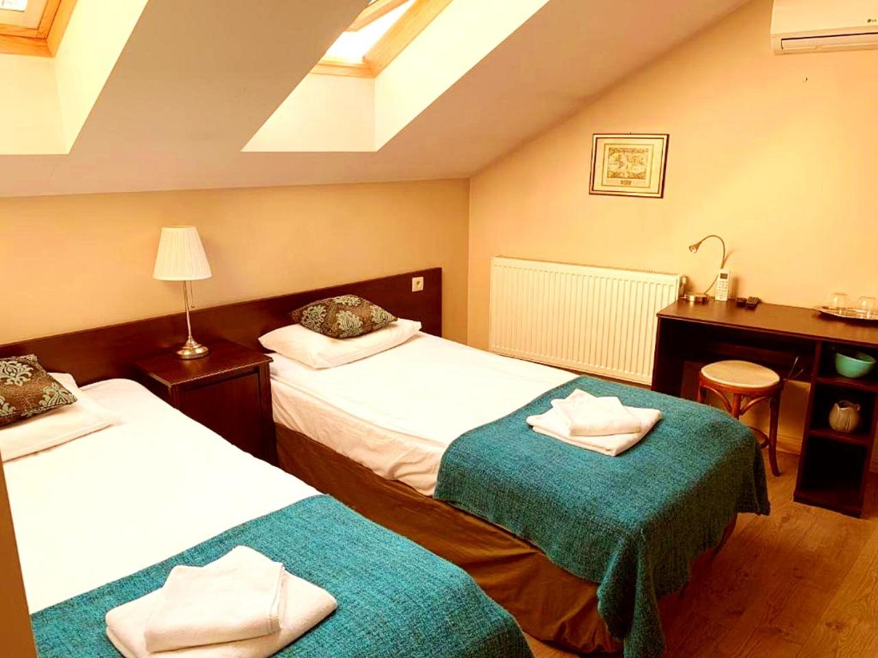 Economy Double Room - Photo 1