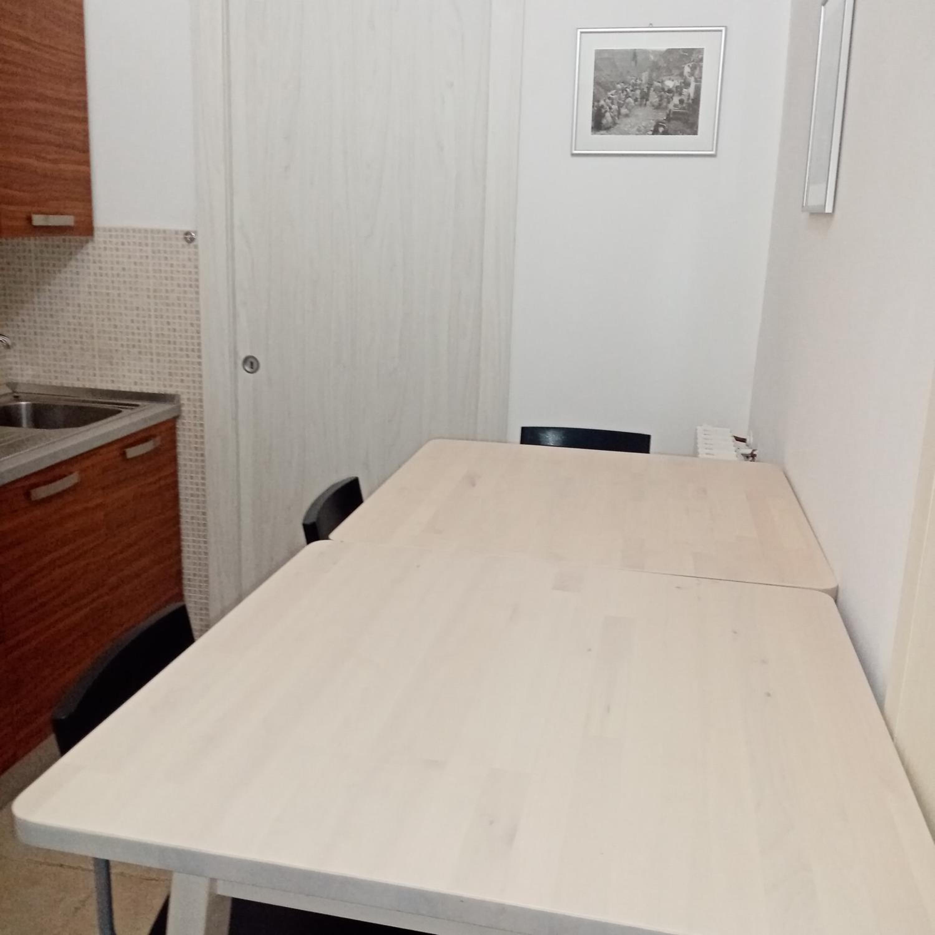 Double Room - Photo 6