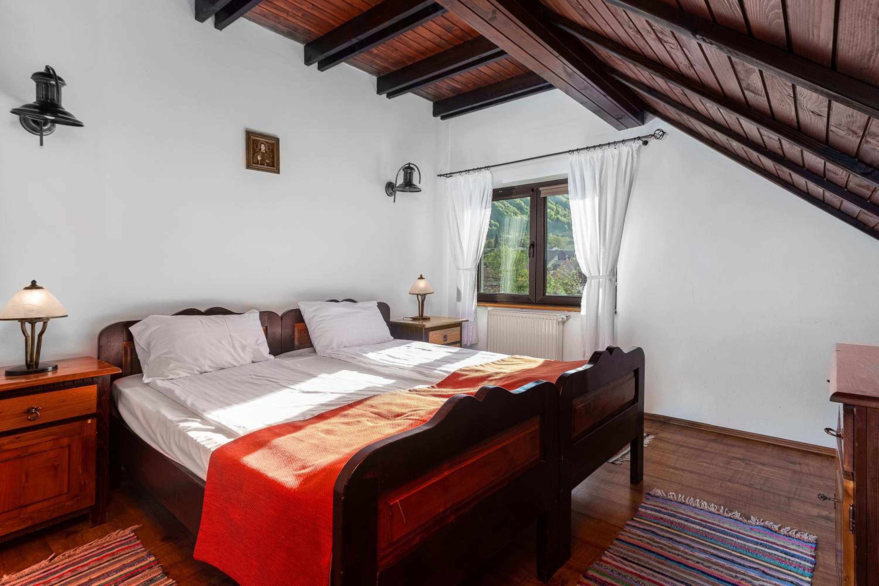 Double Room - Attic photo 1