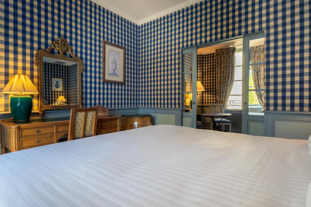 Suite with City View photo 2