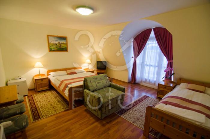 Comfort Triple Room photo 3