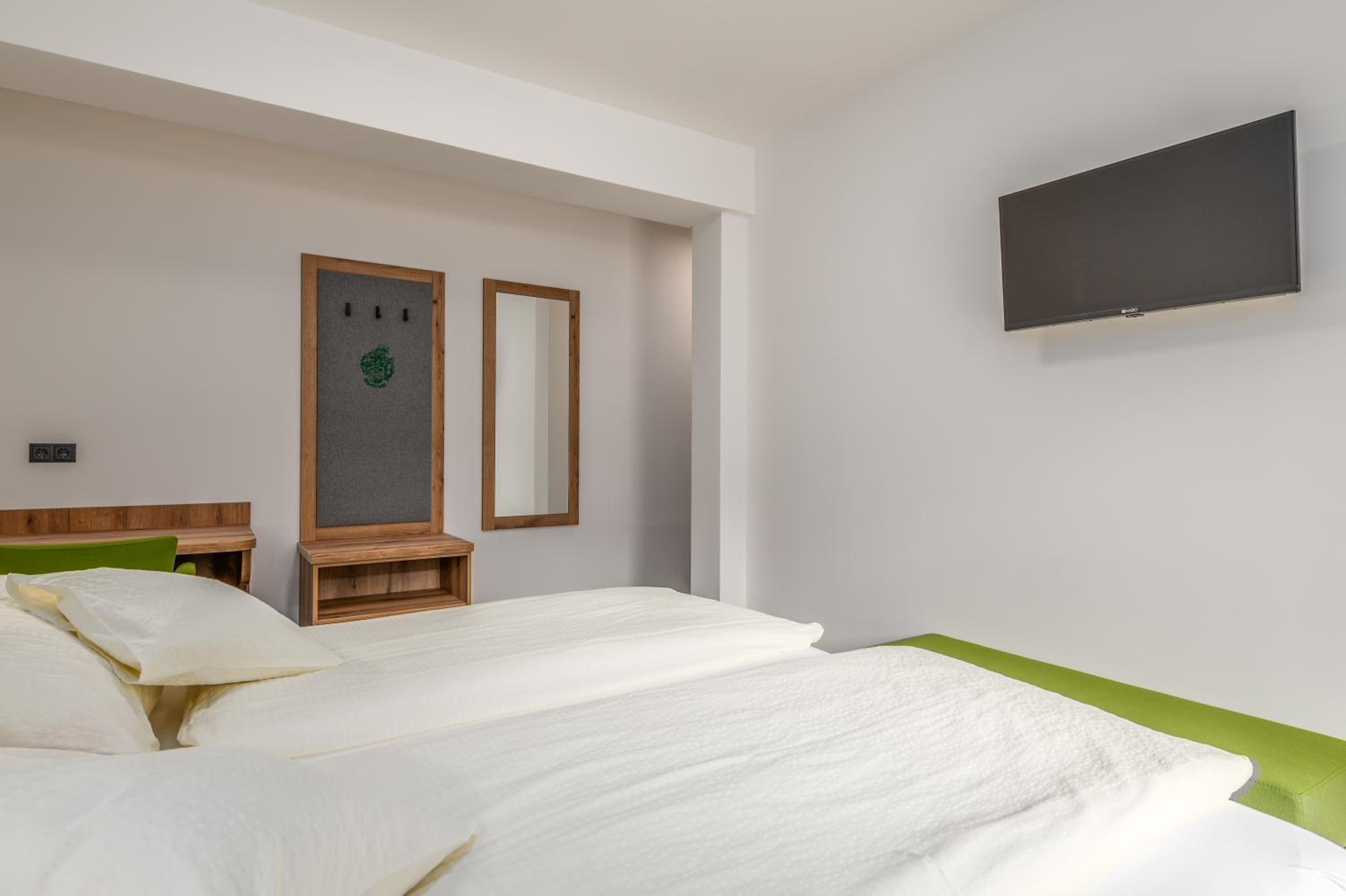 Double Room with Balcony - Photo 59