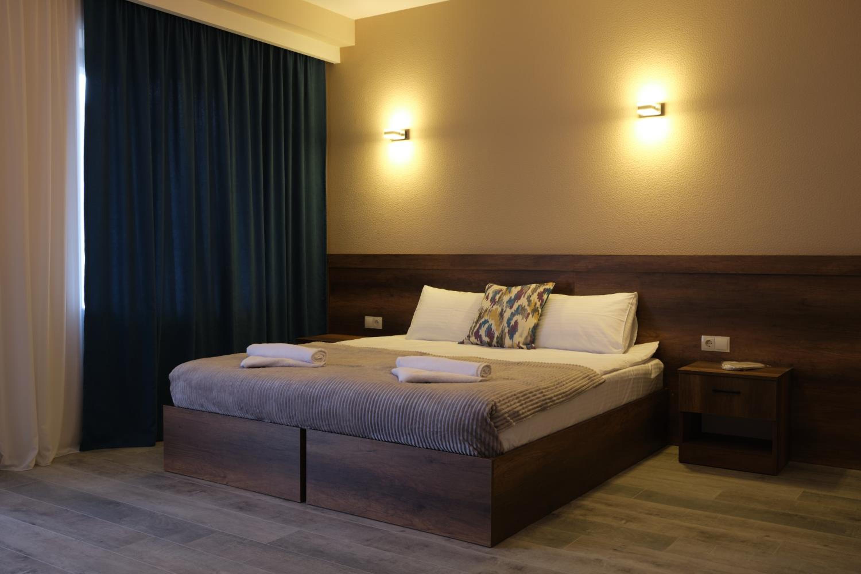 Twin Room with Mountain View