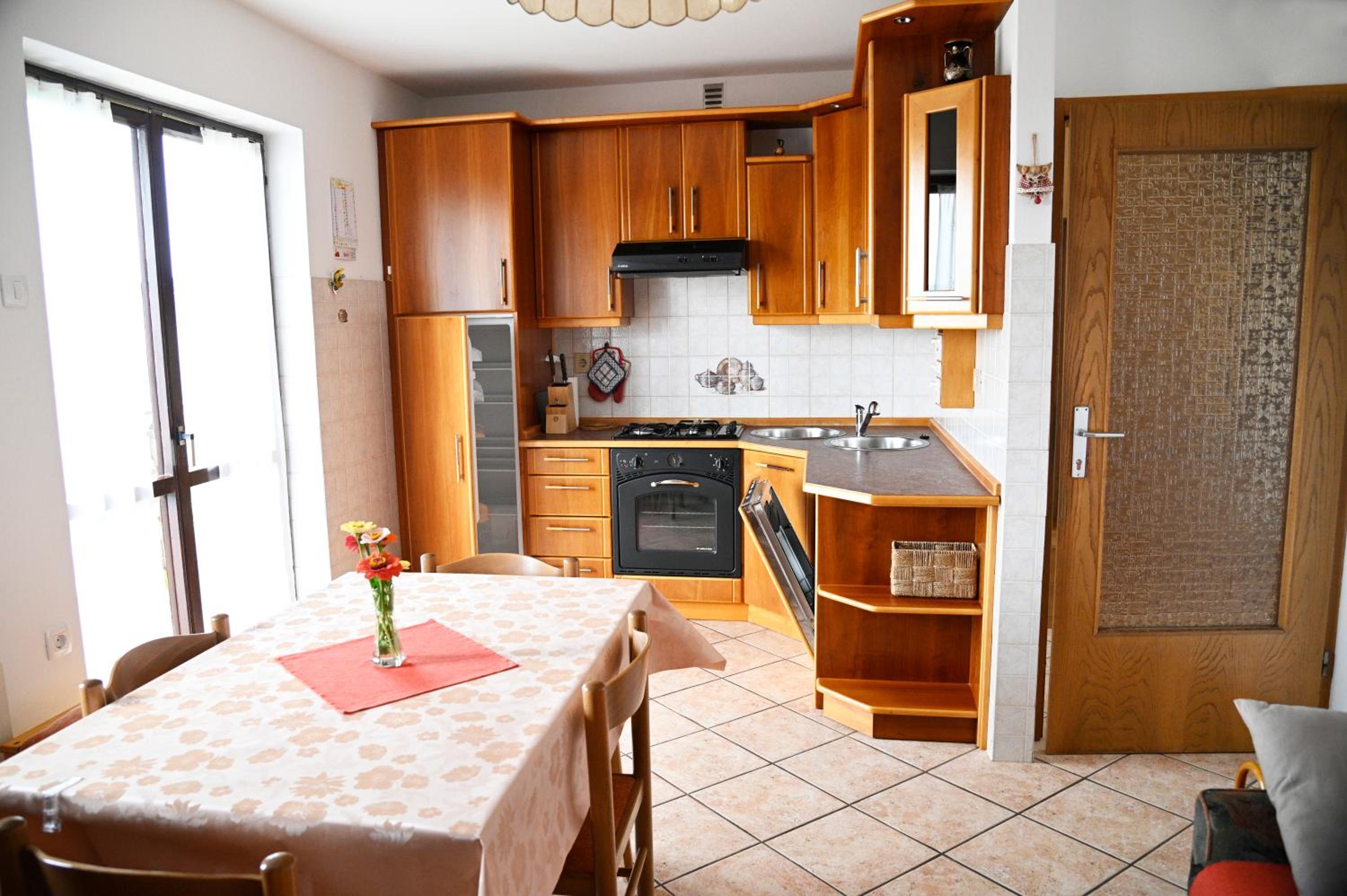 Three-Bedroom Apartment - Photo 13