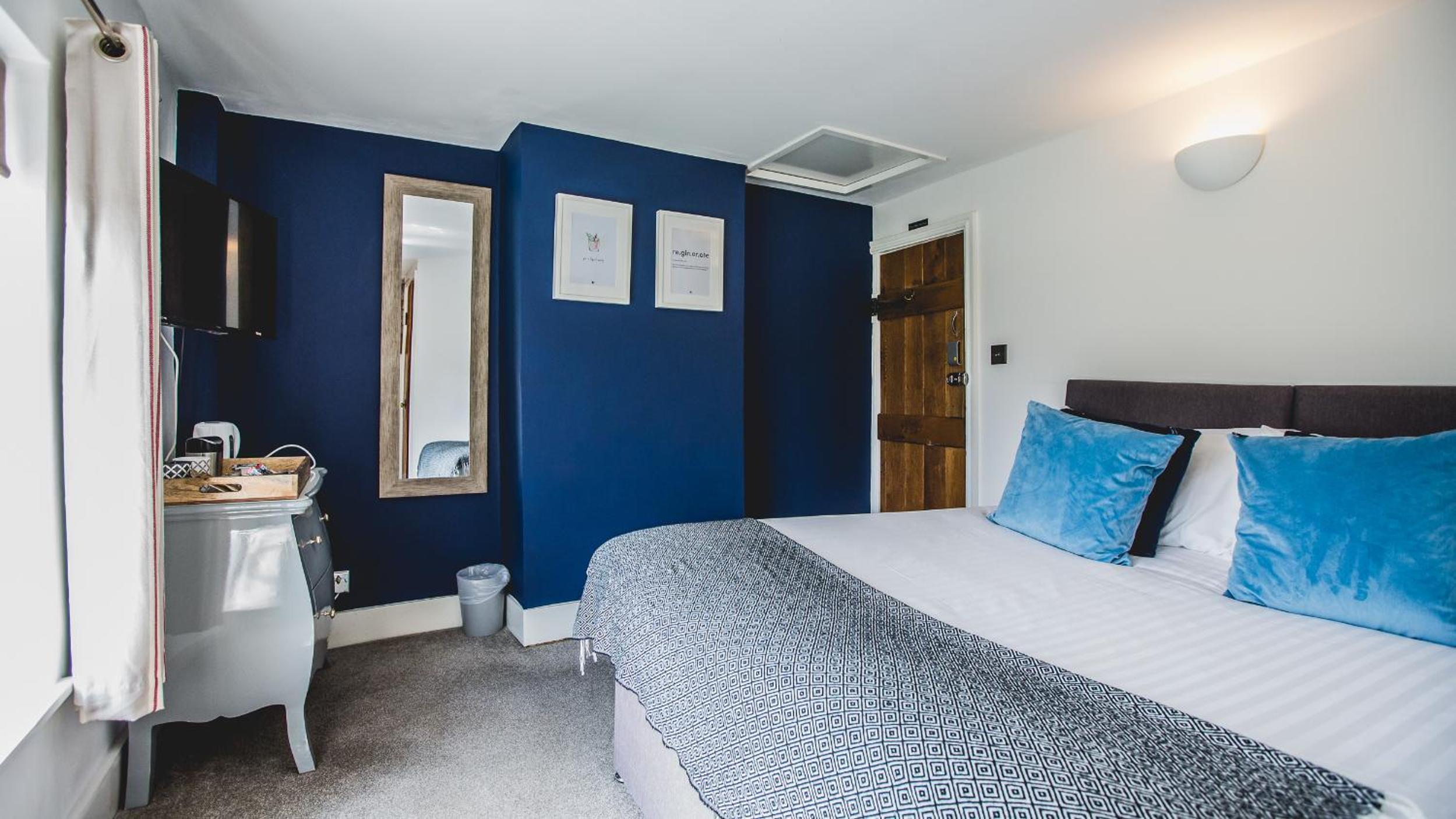 Double Room with Private Bathroom photo 2