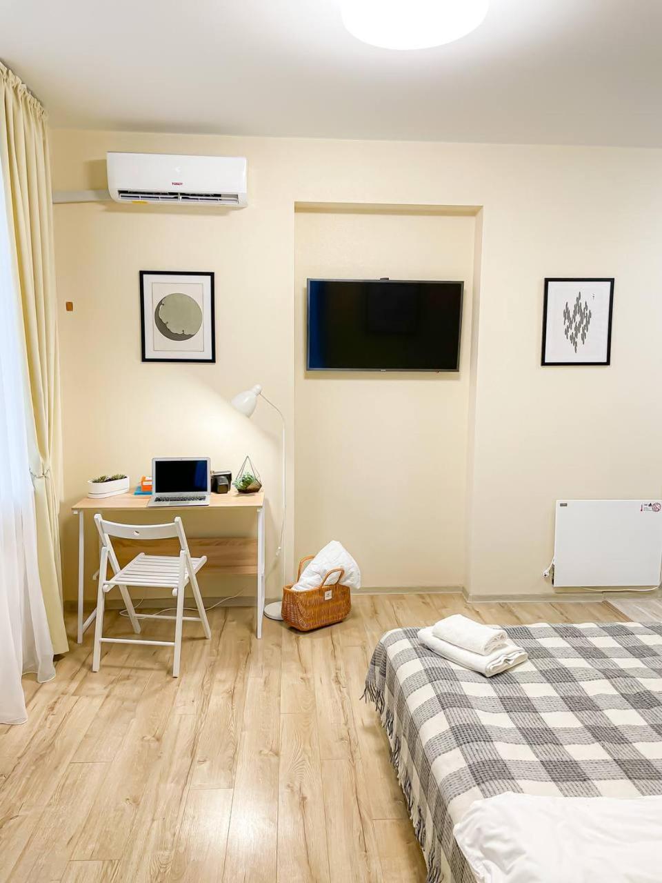 Apartment - Ground Floor photo 1
