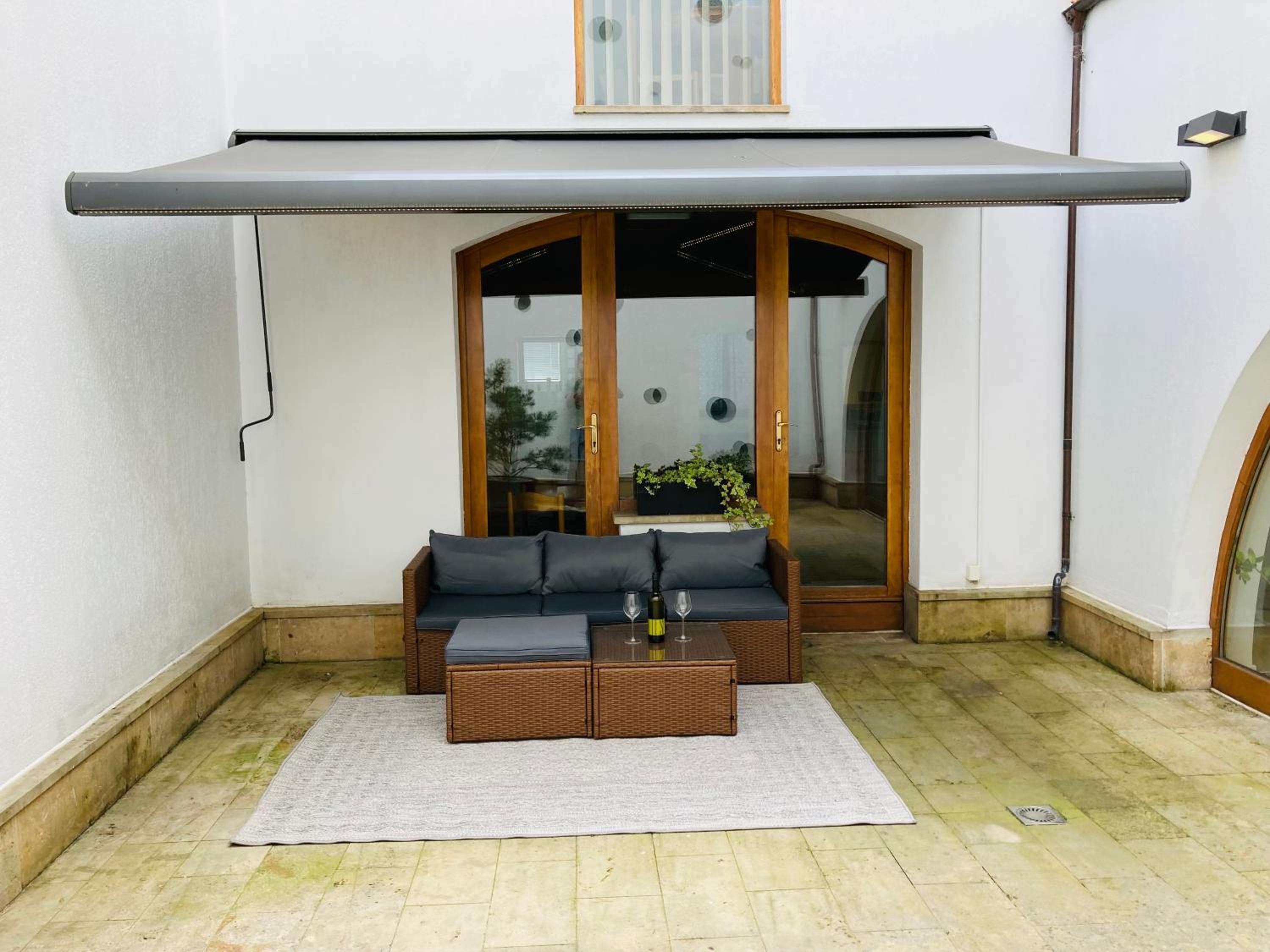 Apartment with Terrace photo 2