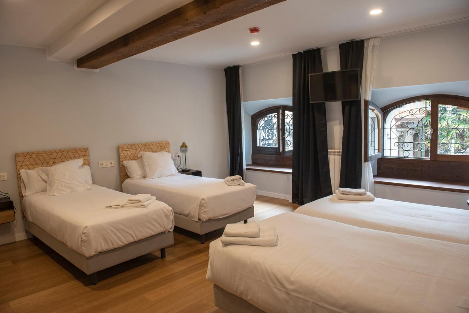 Standard Quadruple Room photo 3