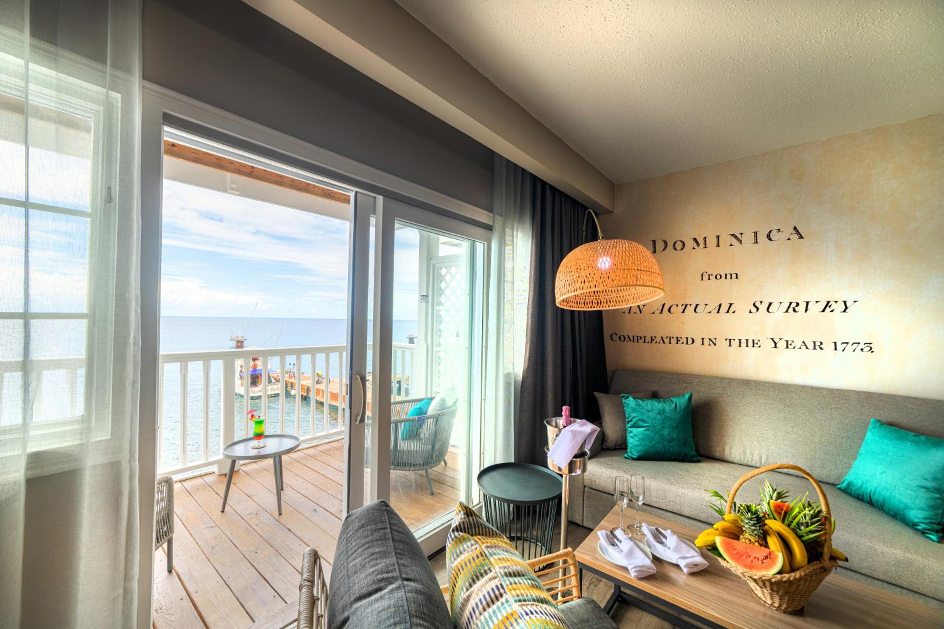 Deluxe Oceanfront 2 Doubles
