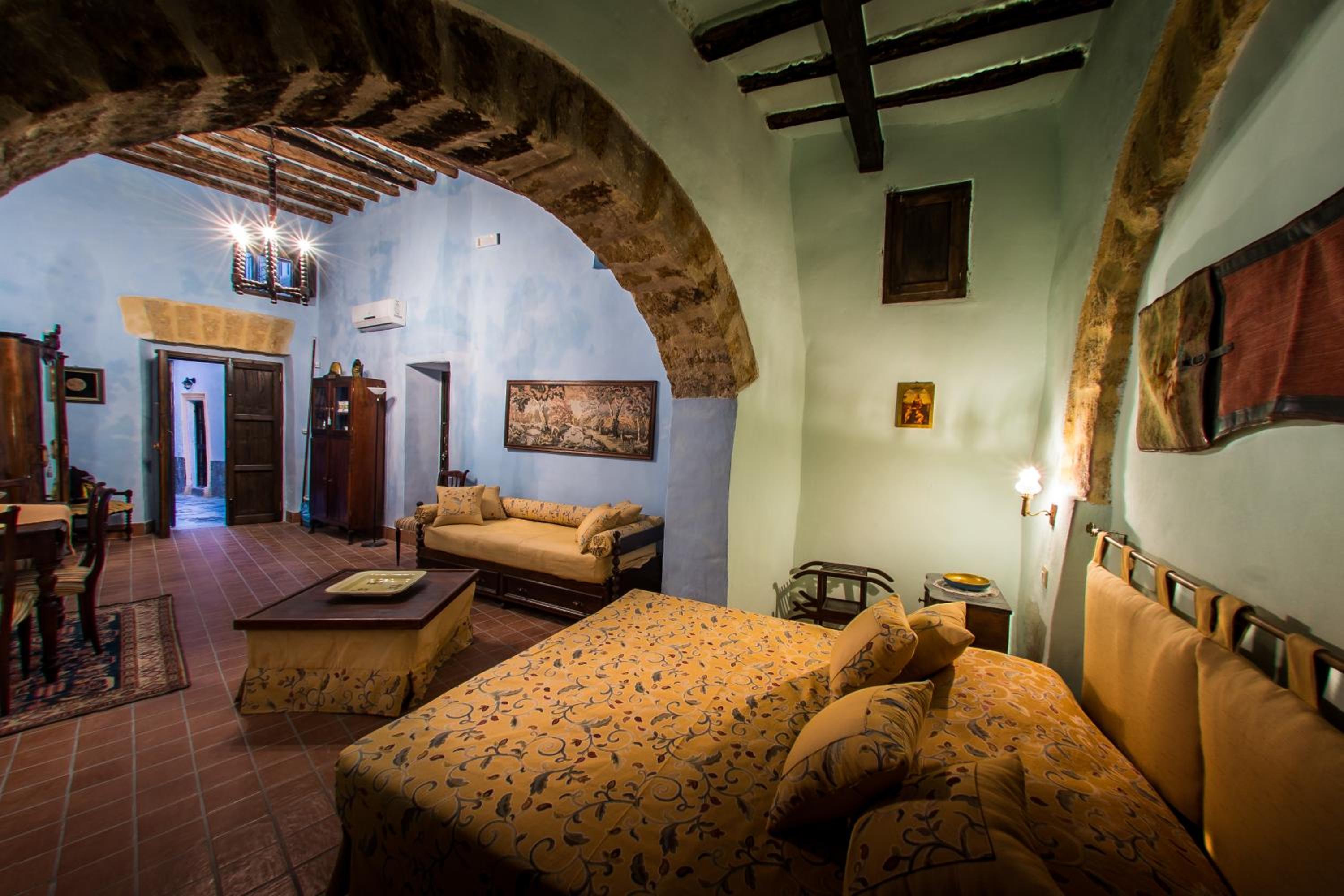 Comfort Suite photo 1