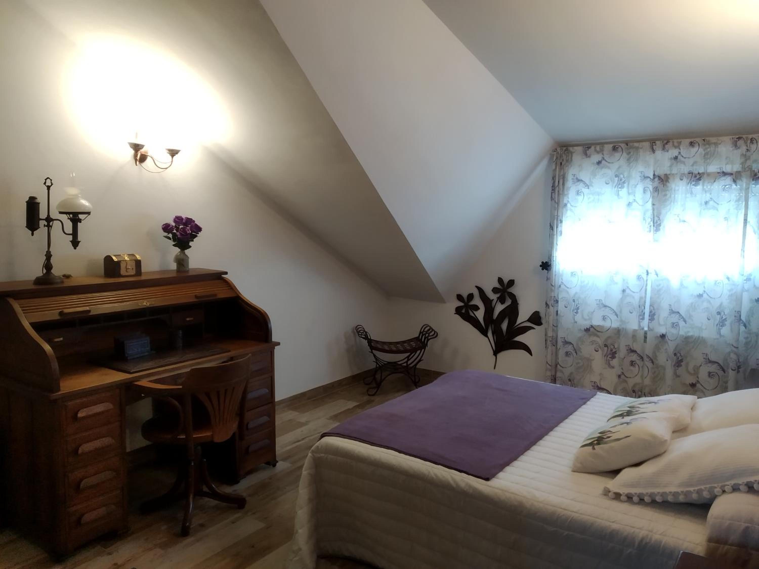 Casa de cuatro habitaciones