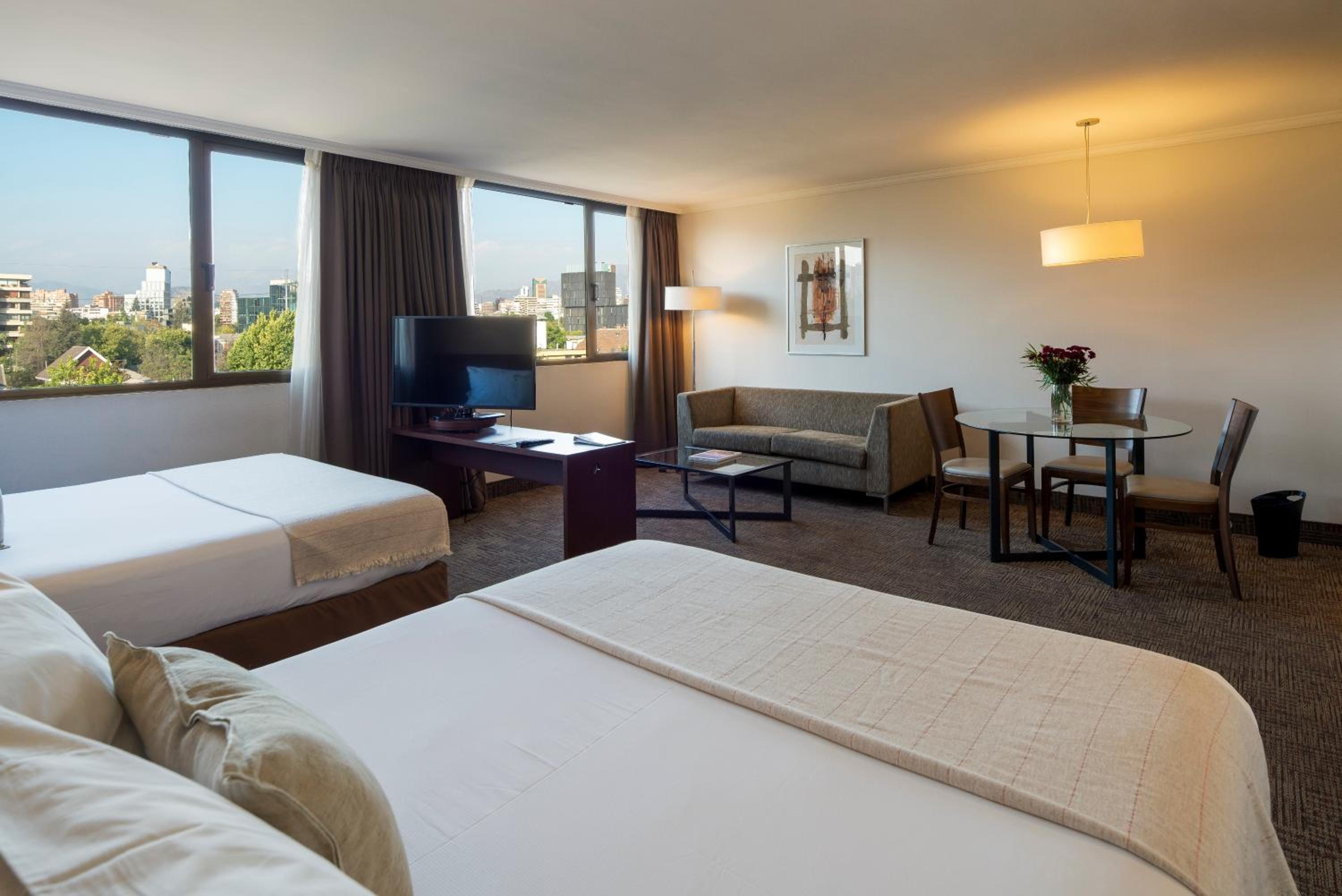 Double Room with Two Double Beds - Photo 4