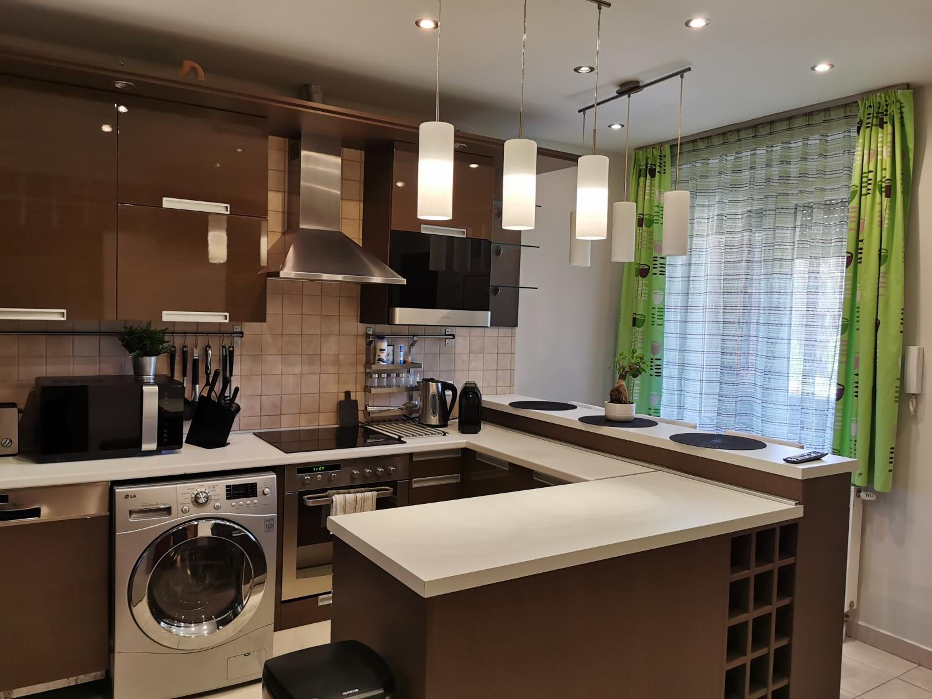 Two-Bedroom Apartment - Photo 19