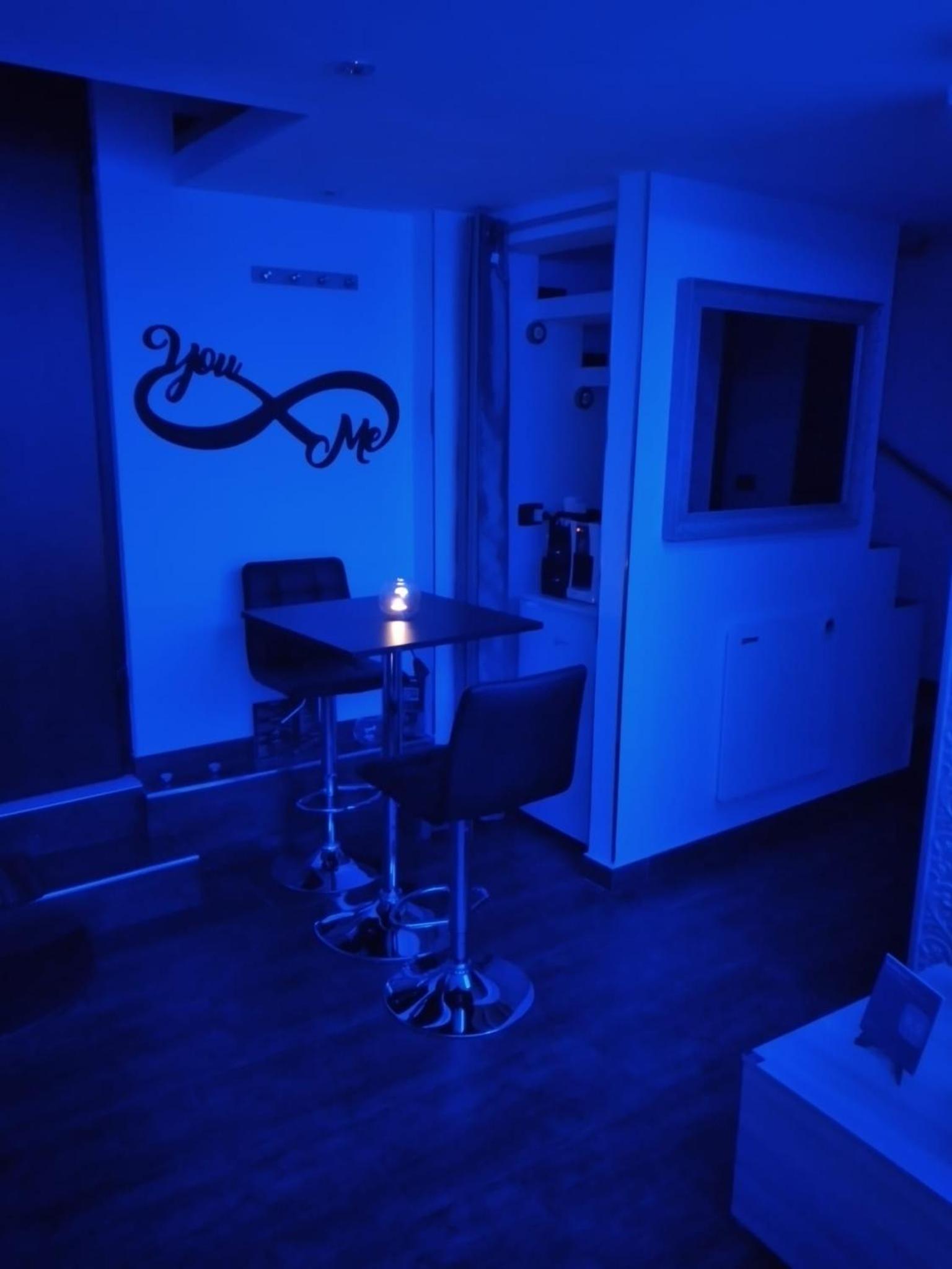 One-Bedroom Apartment - Photo 14