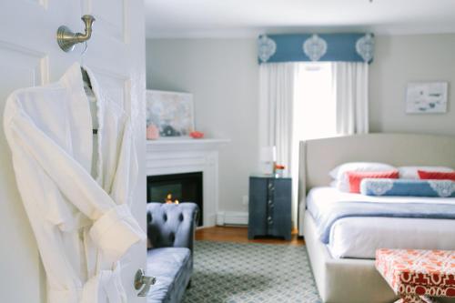 Standard King Room photo 1