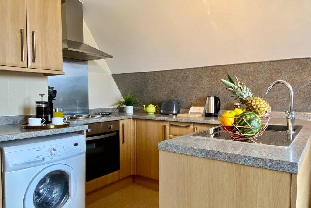 One-Bedroom Apartment - Photo 7