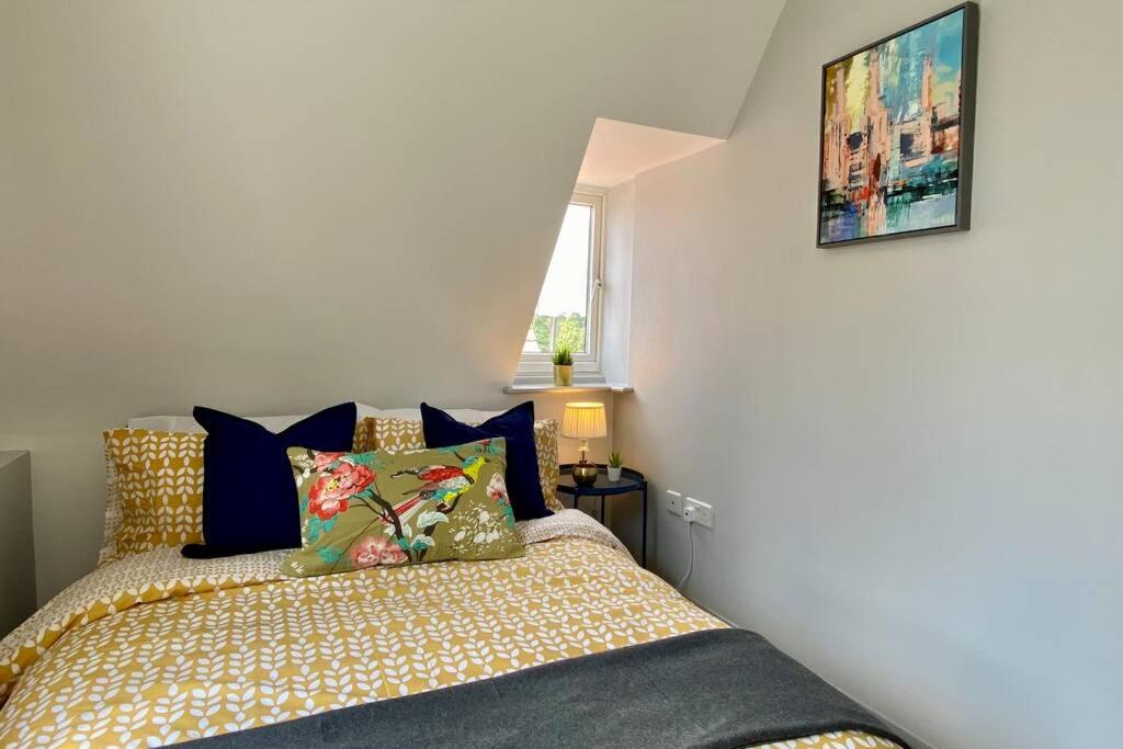 One-Bedroom Apartment - Photo 9