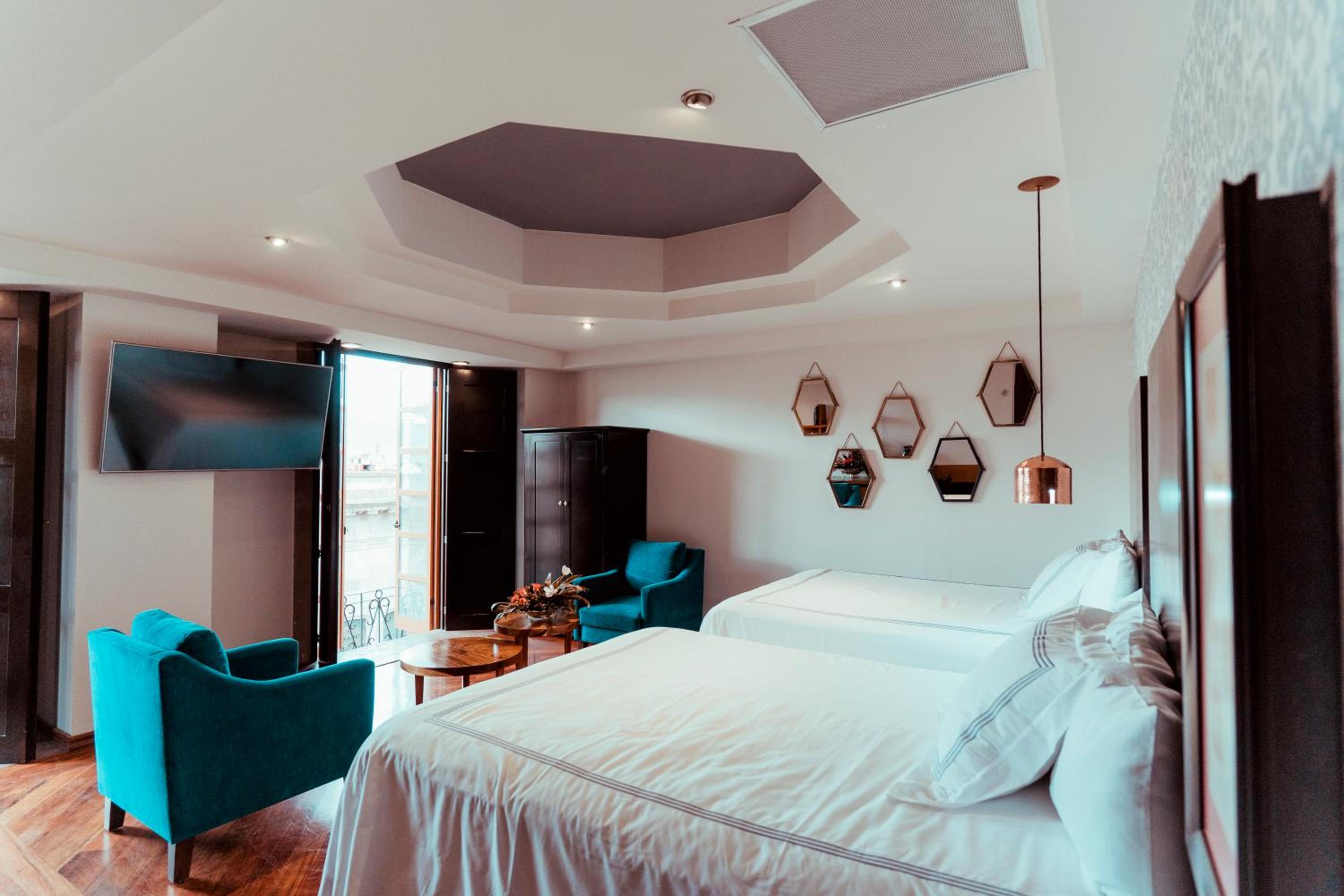 Twin Room with Balcony photo 1