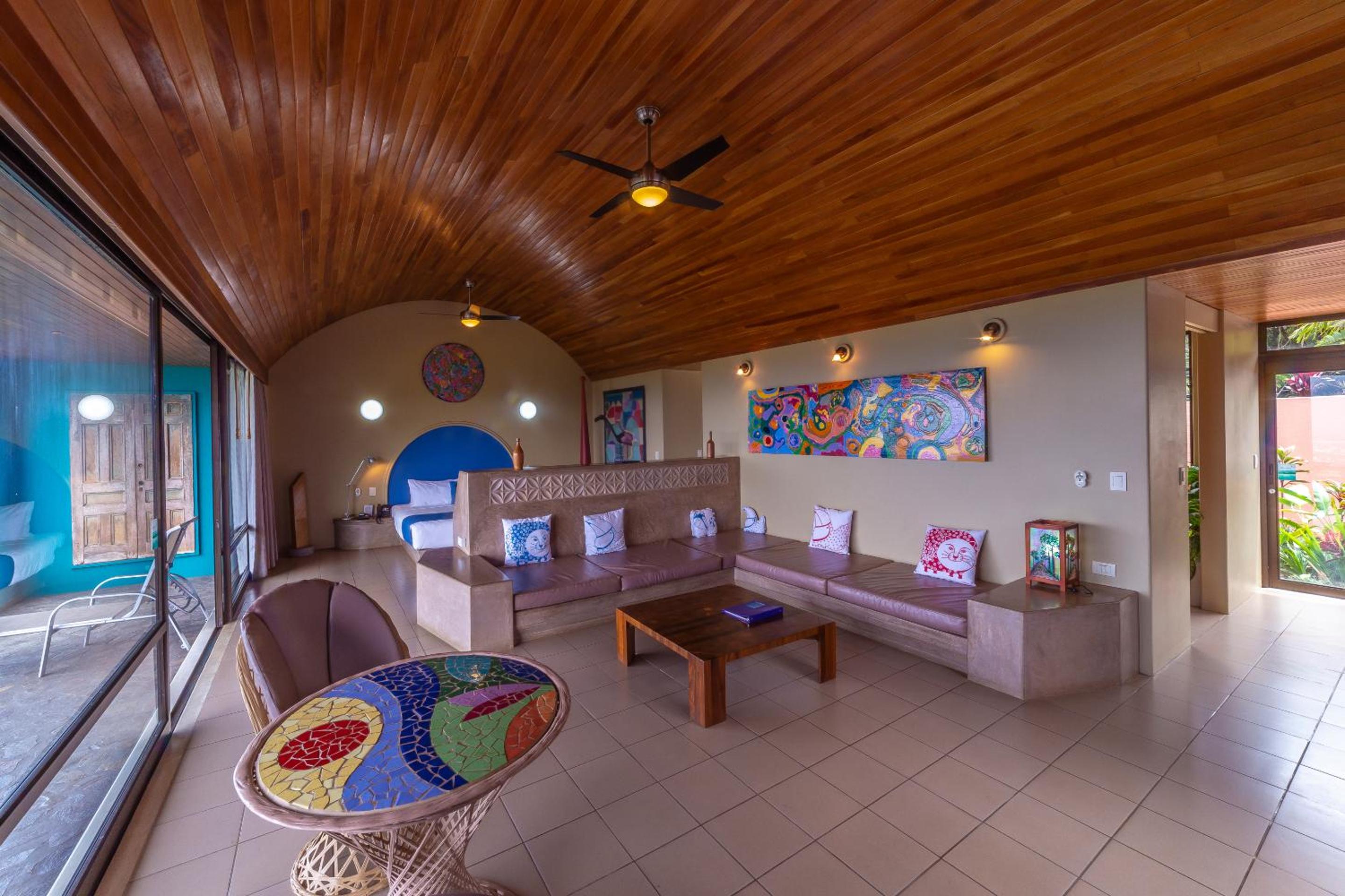 Ultra Plus Villa - Photo 1