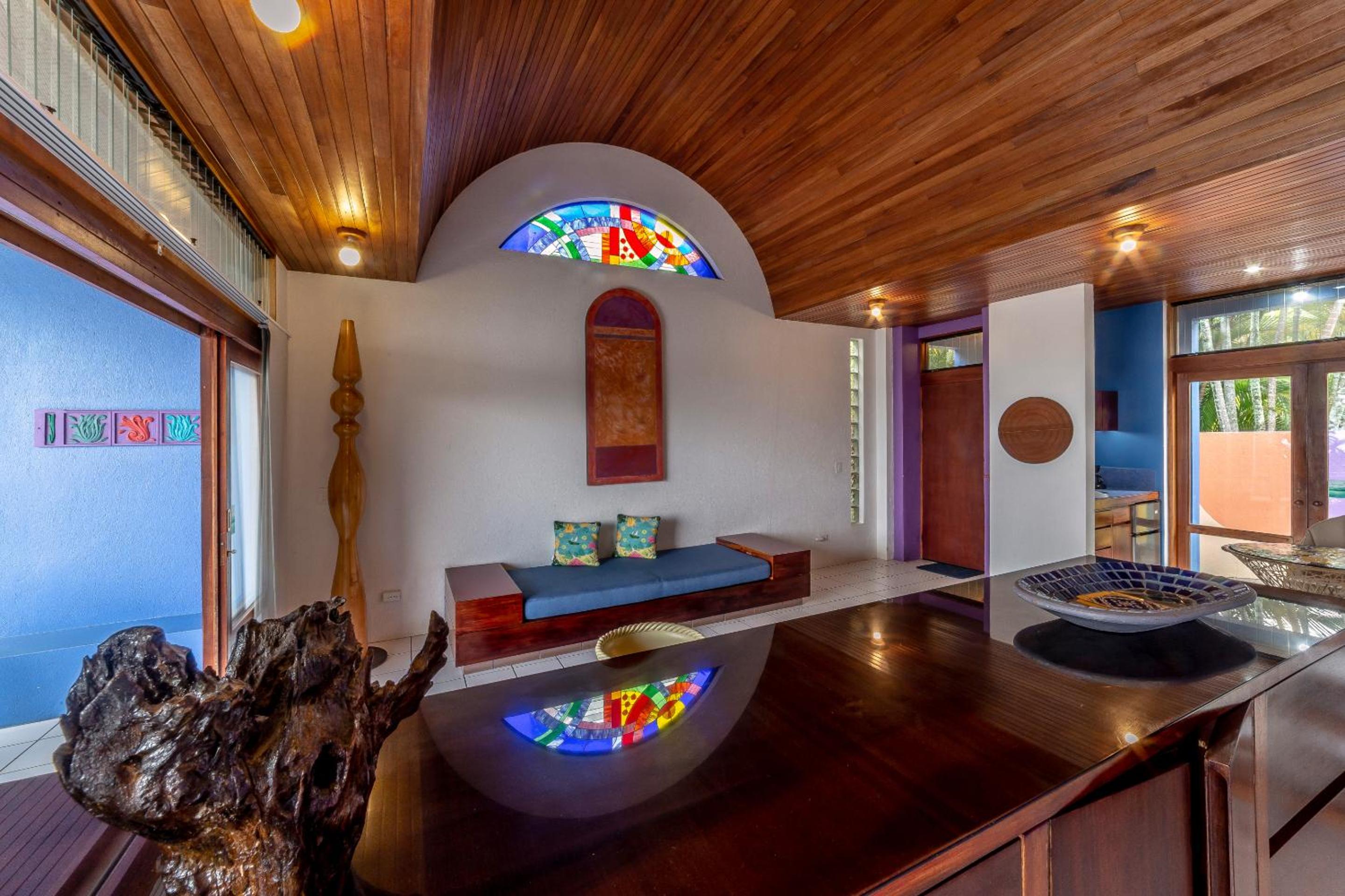 Ultra Villa 2 Beds - Photo 5
