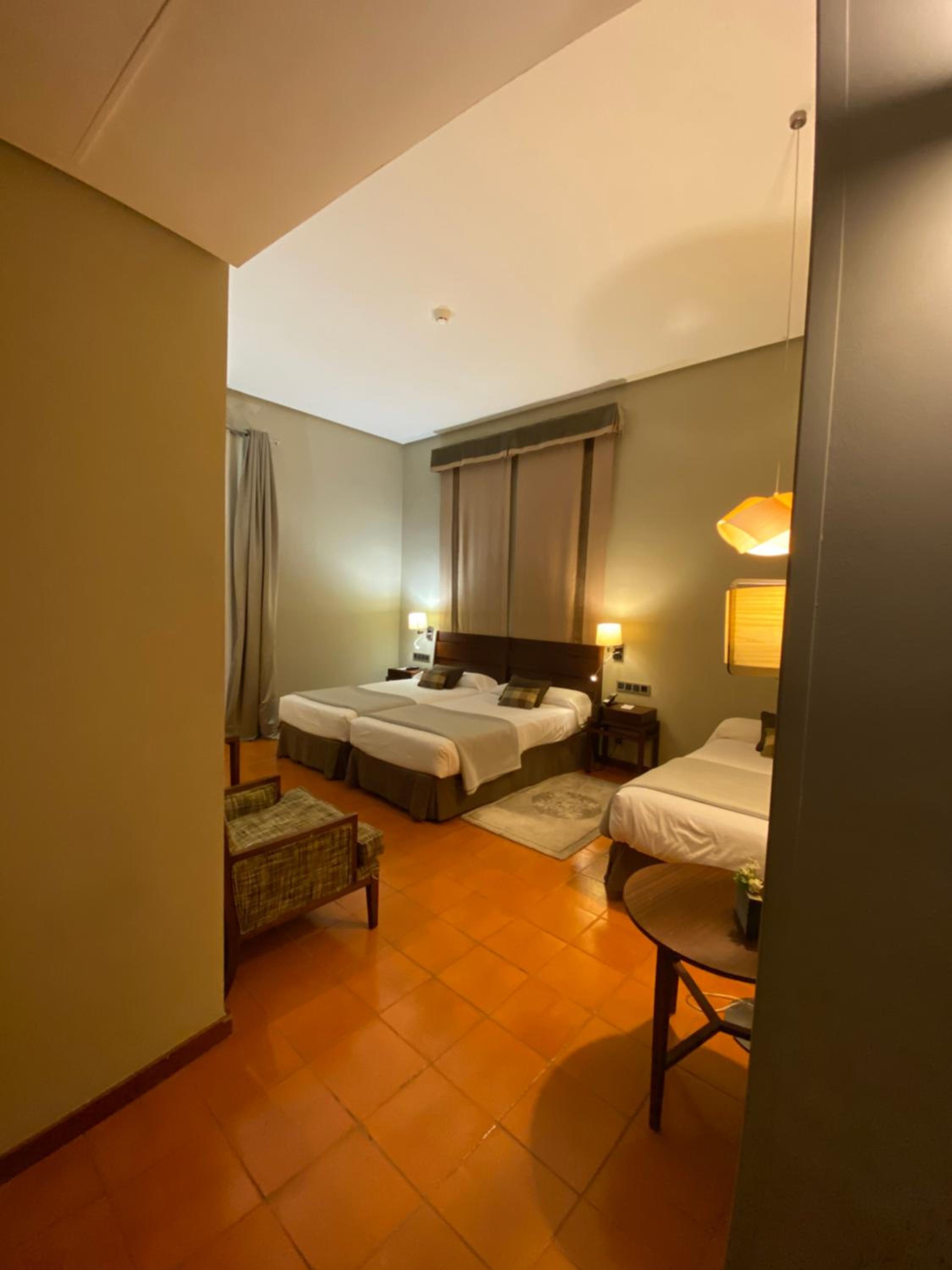 Habitación Doble o con Dos Camas con Cama Extra (3 Adultos)