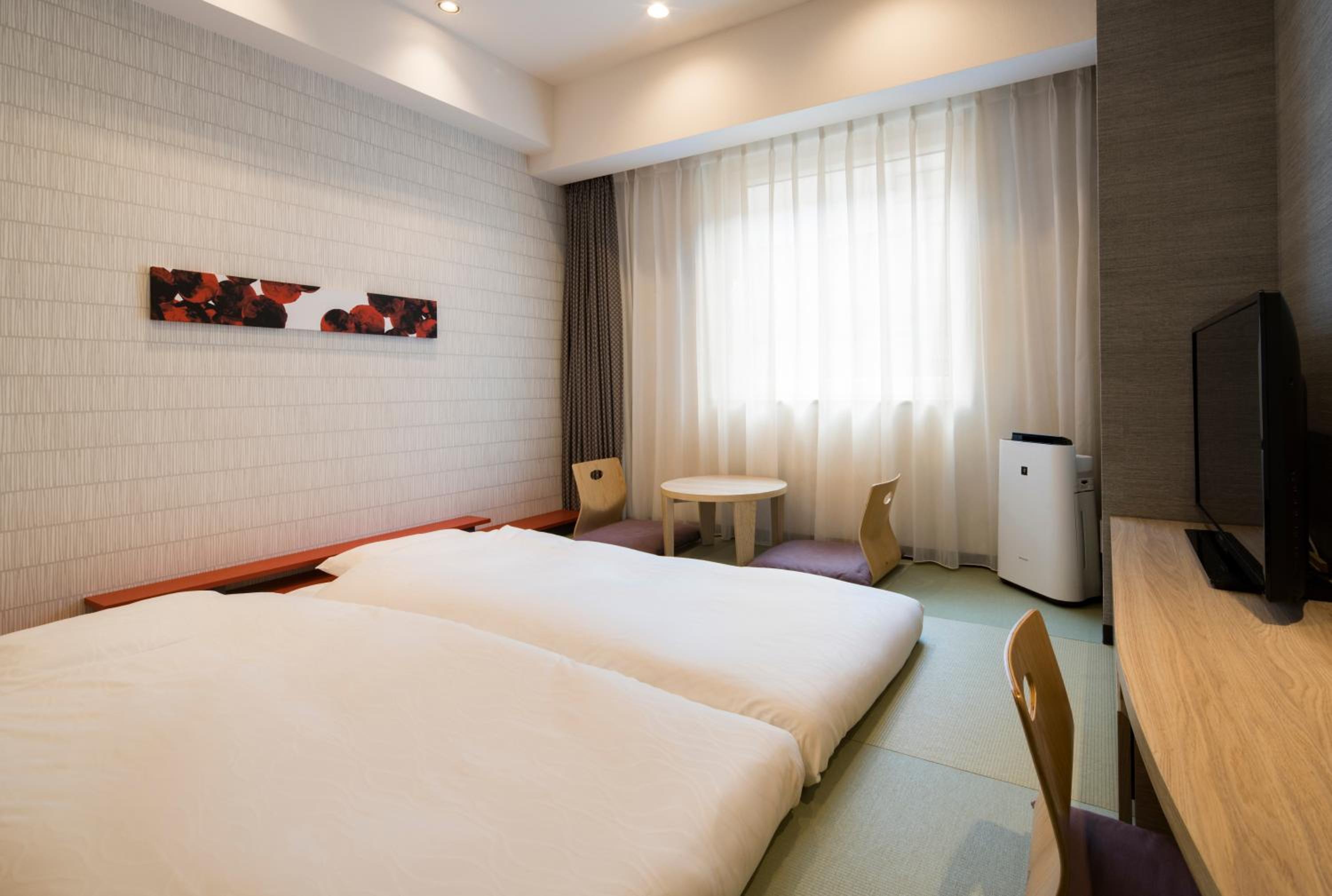 Standard Twin Room with Tatami Area - Non-Smoking photo 1
