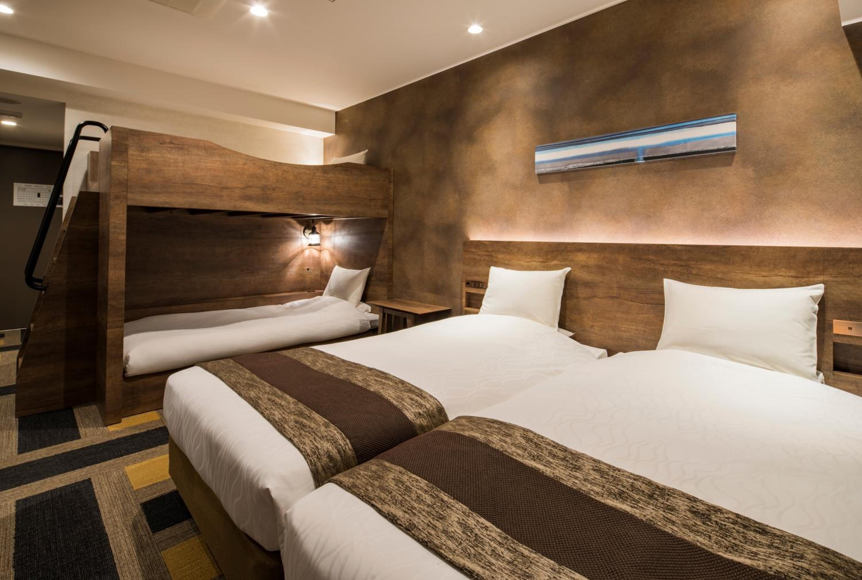 Family Room with Bunk Bed - Non-Smoking photo 2