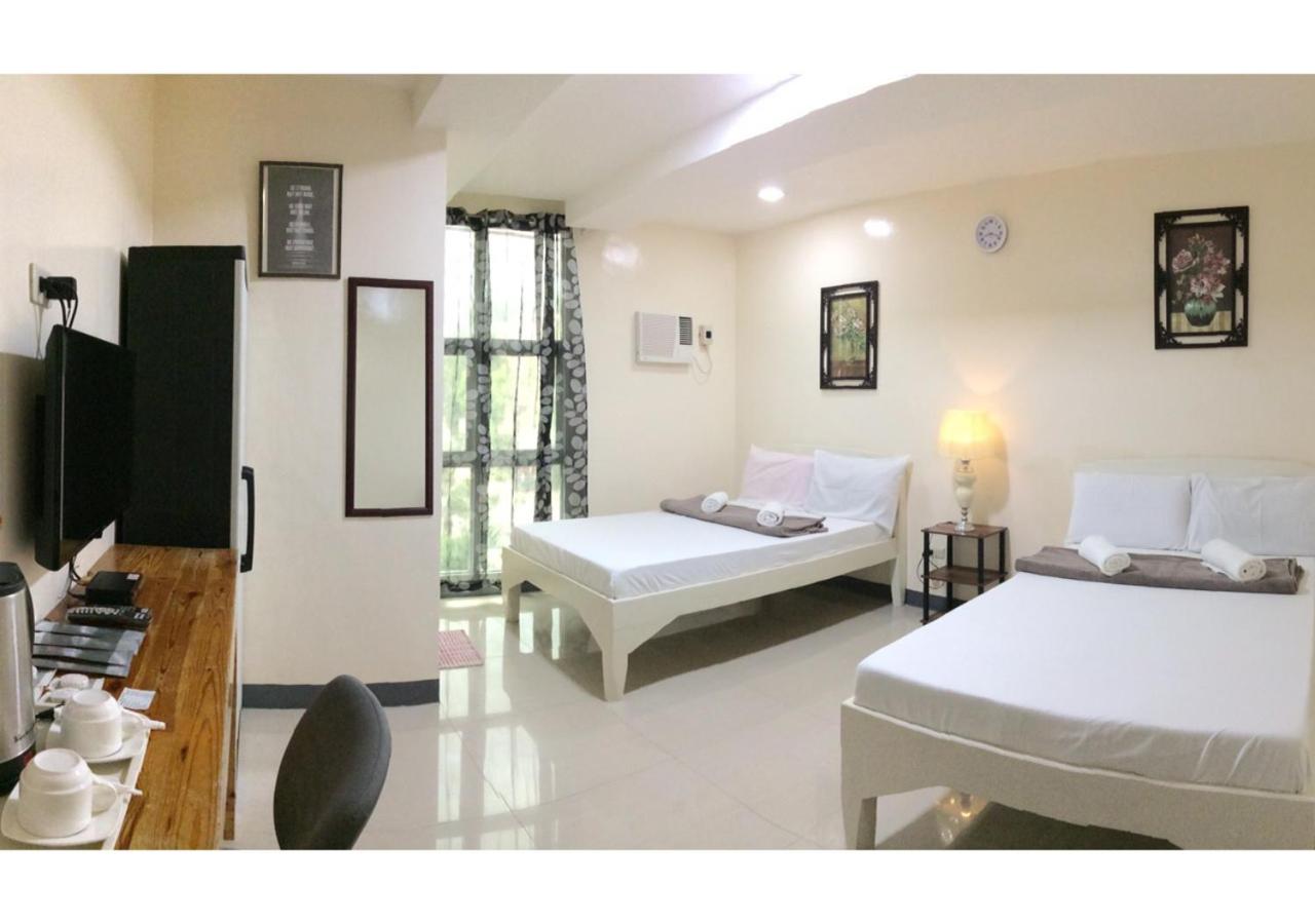 Family Double Room - Photo 2