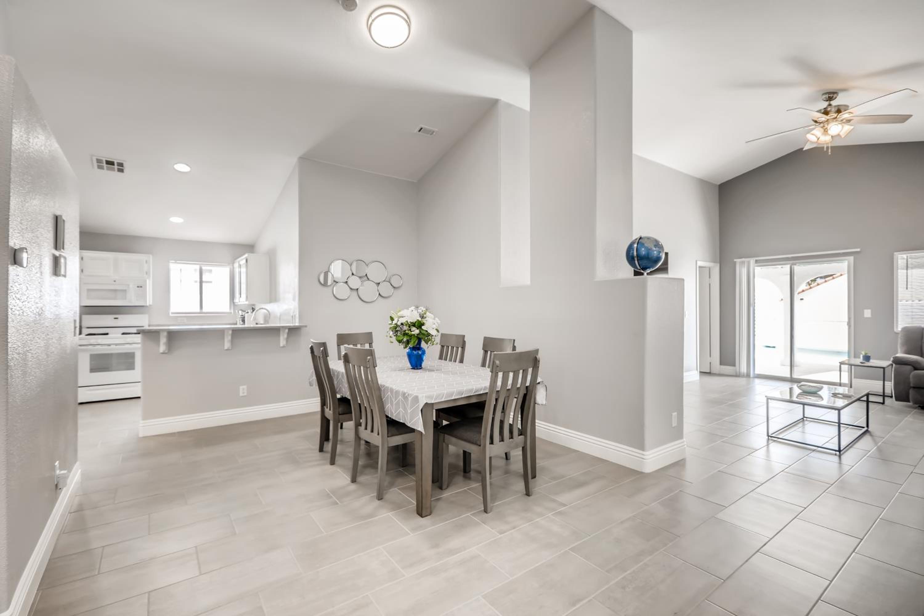 Three-Bedroom House - Photo 11