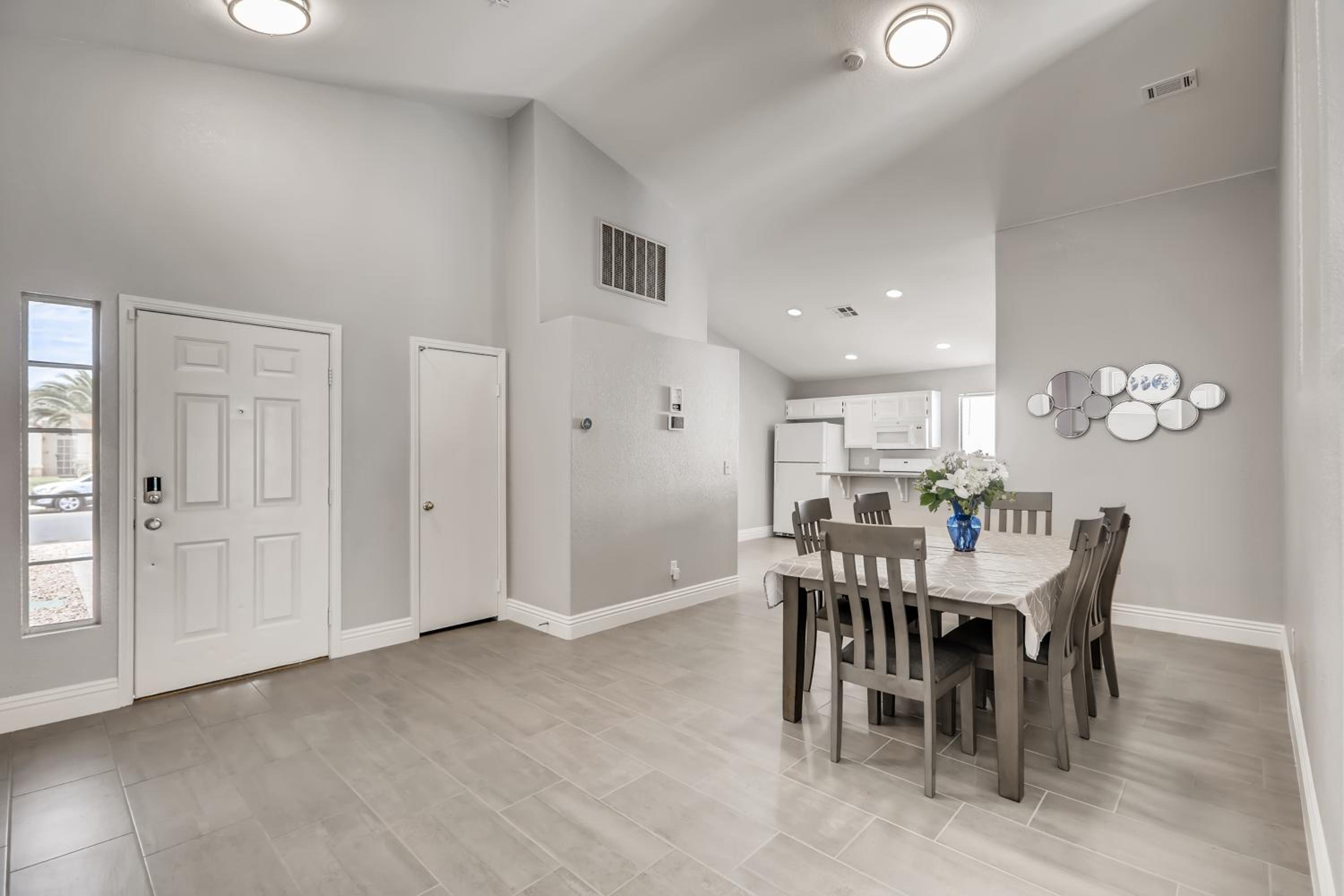Three-Bedroom House - Photo 20