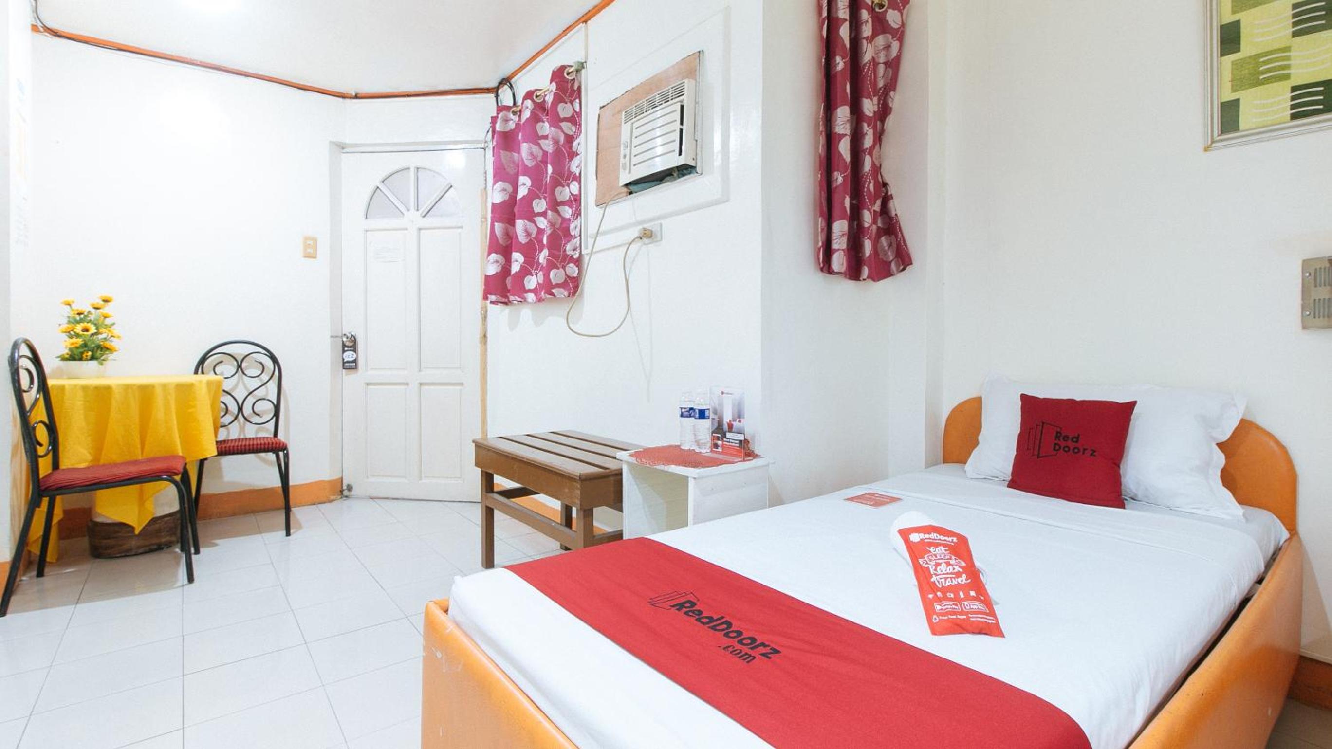Twin Room with Shared Bathroom