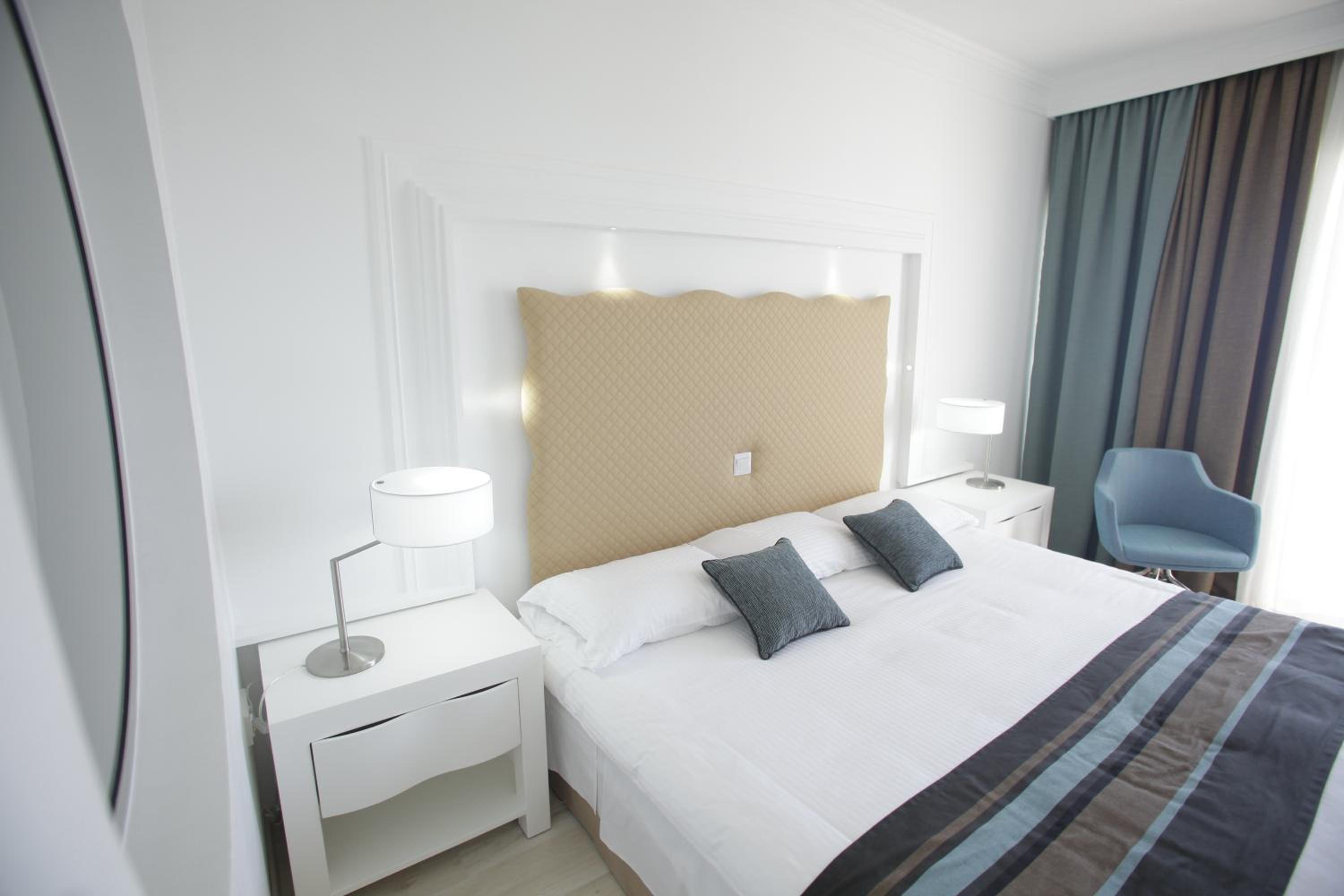 Superior with Sea View