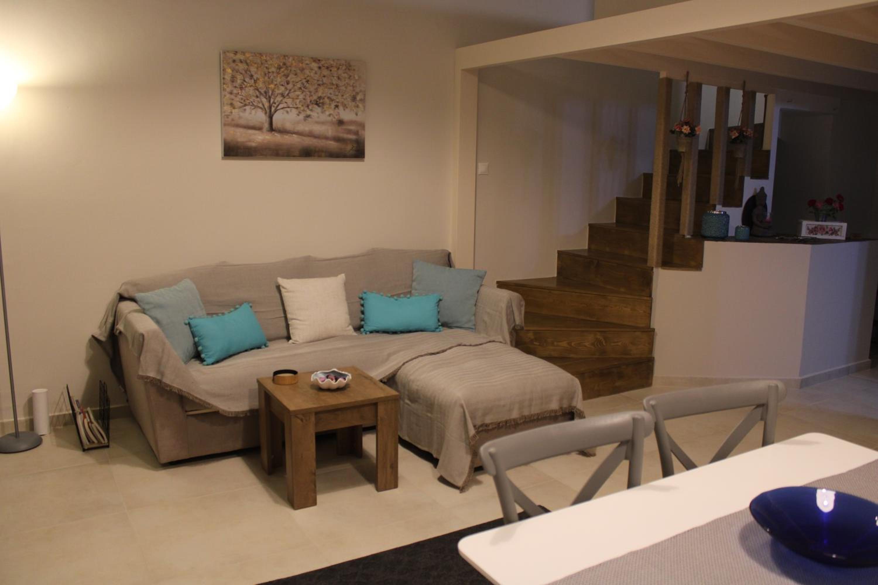 Two-Bedroom House photo 3